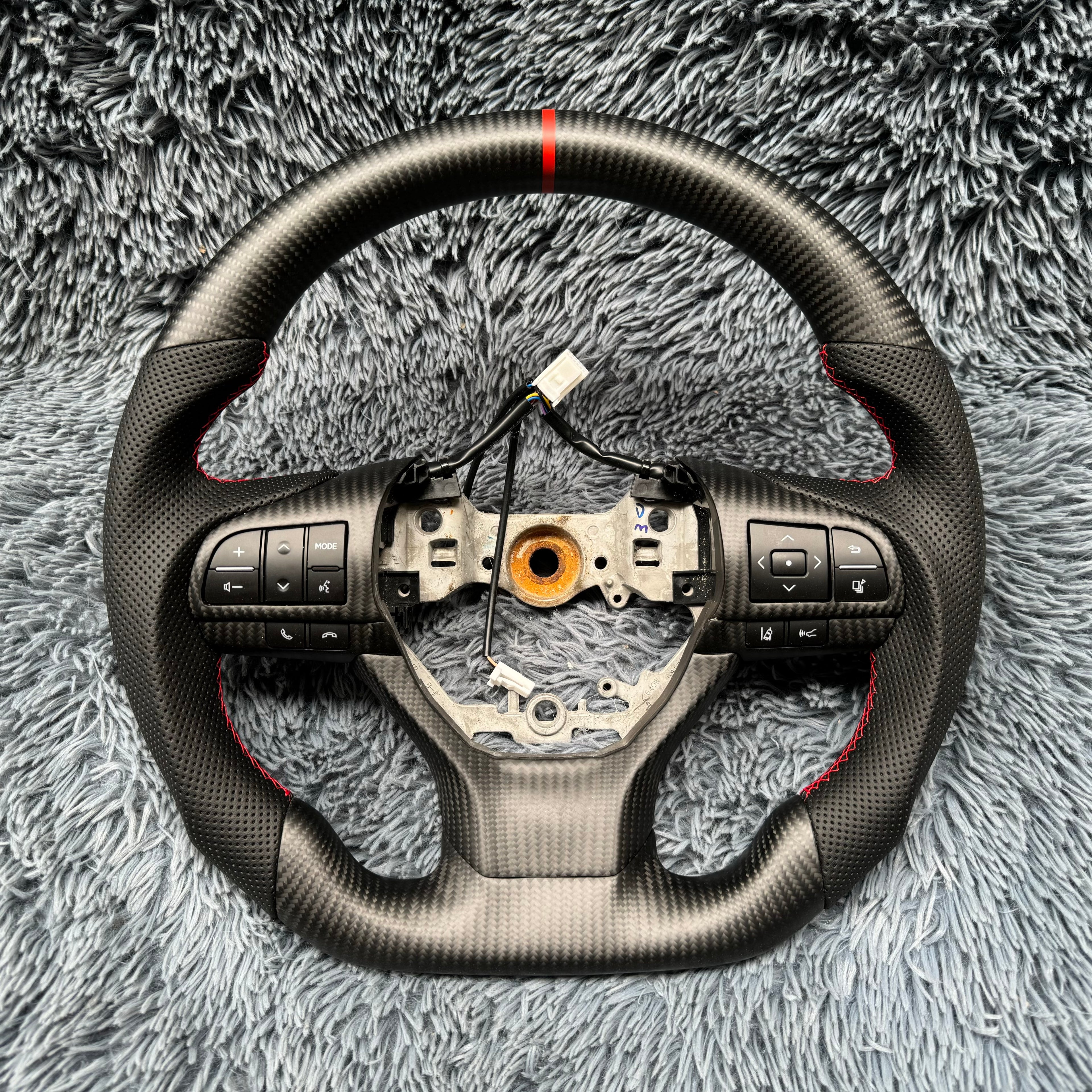 For Lexus 2016-2022 RX / ES/ LX / GX/ GS Carbon Fiber Steering Wheel