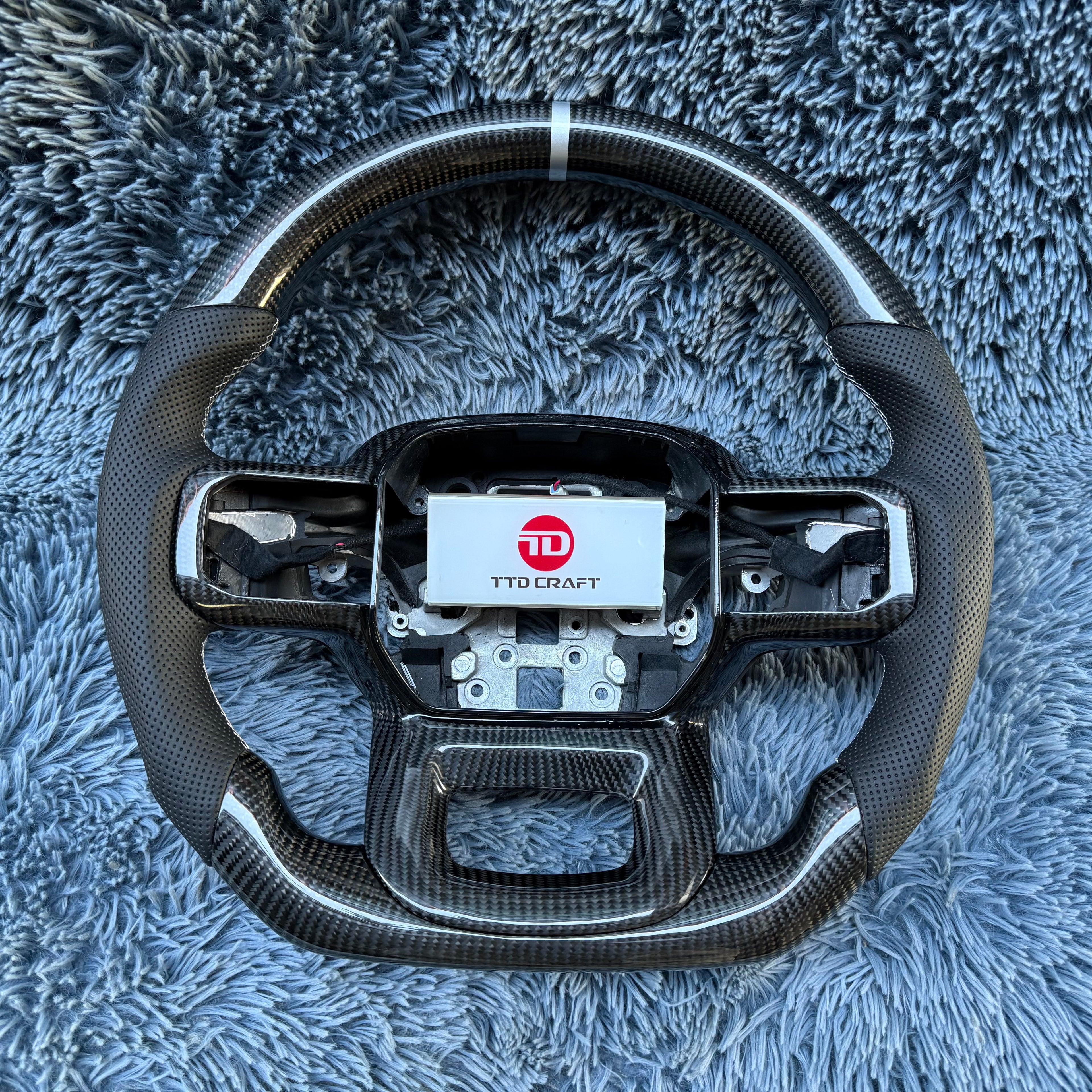 For Ford 2021 -2026 F150 Raptor Carbon Fiber Steering Wheel