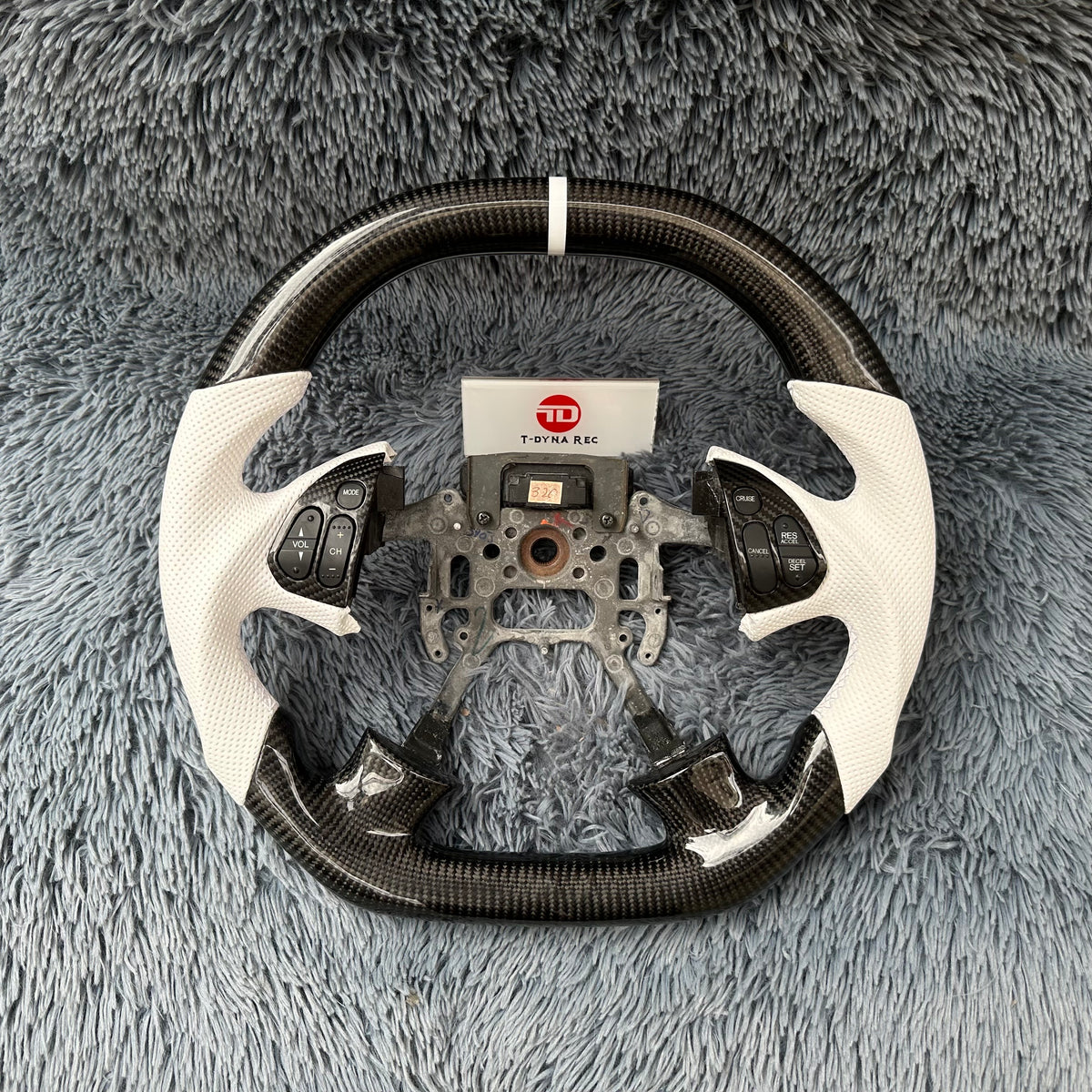 Custom Acura 2004-2006 TL Carbon Fiber Steering Wheel