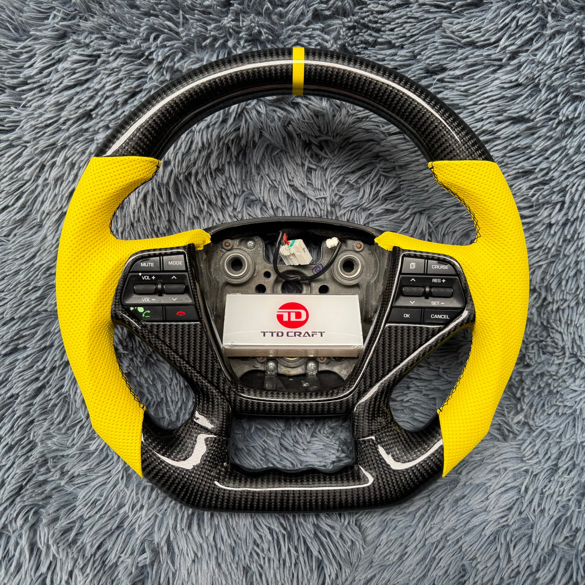 Carbon Fiber Steering Wheel For Hyundai 2015-2017 Sonata