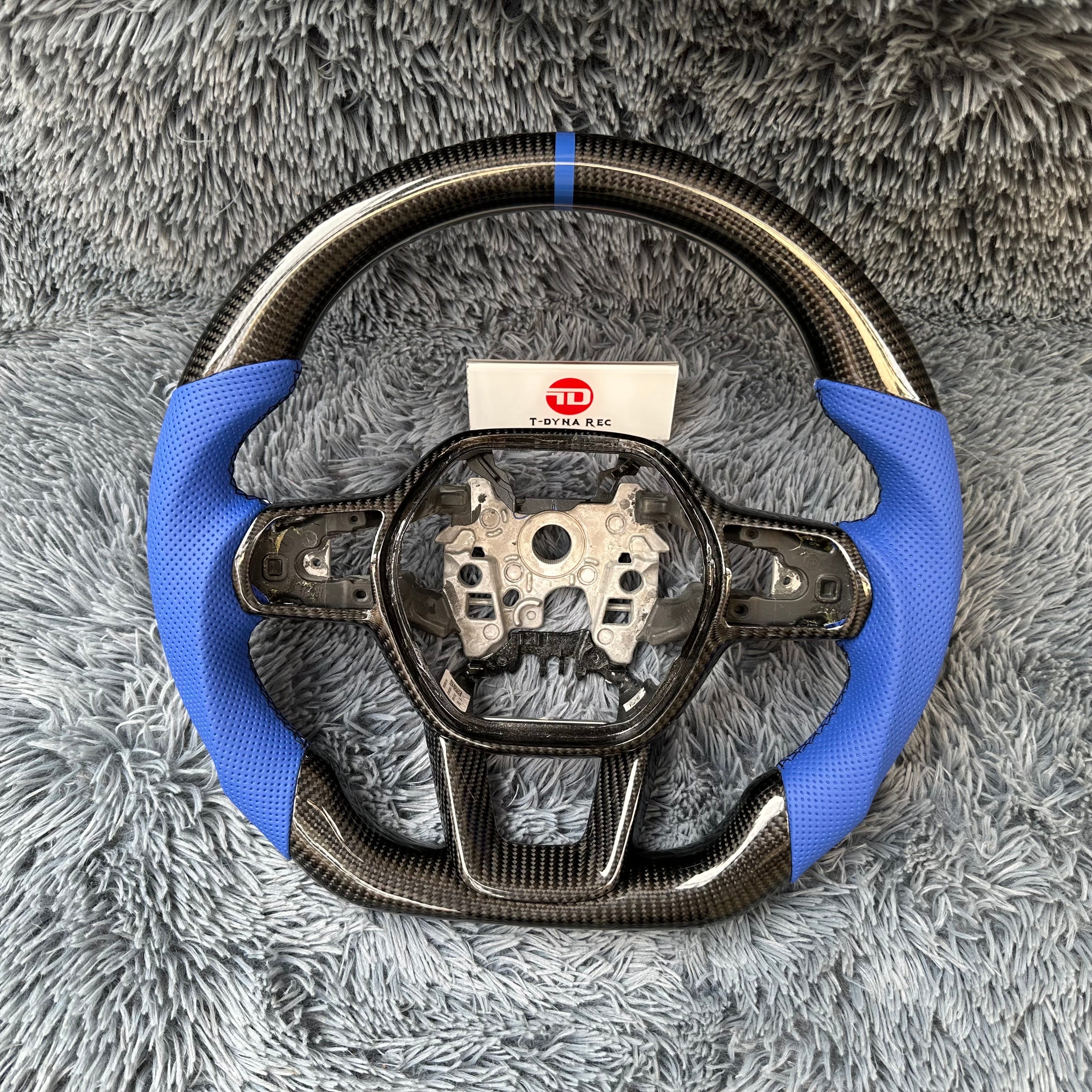 Custom Honda 6th gen CRV 2023-2026 Carbon Fiber Steering Wheel