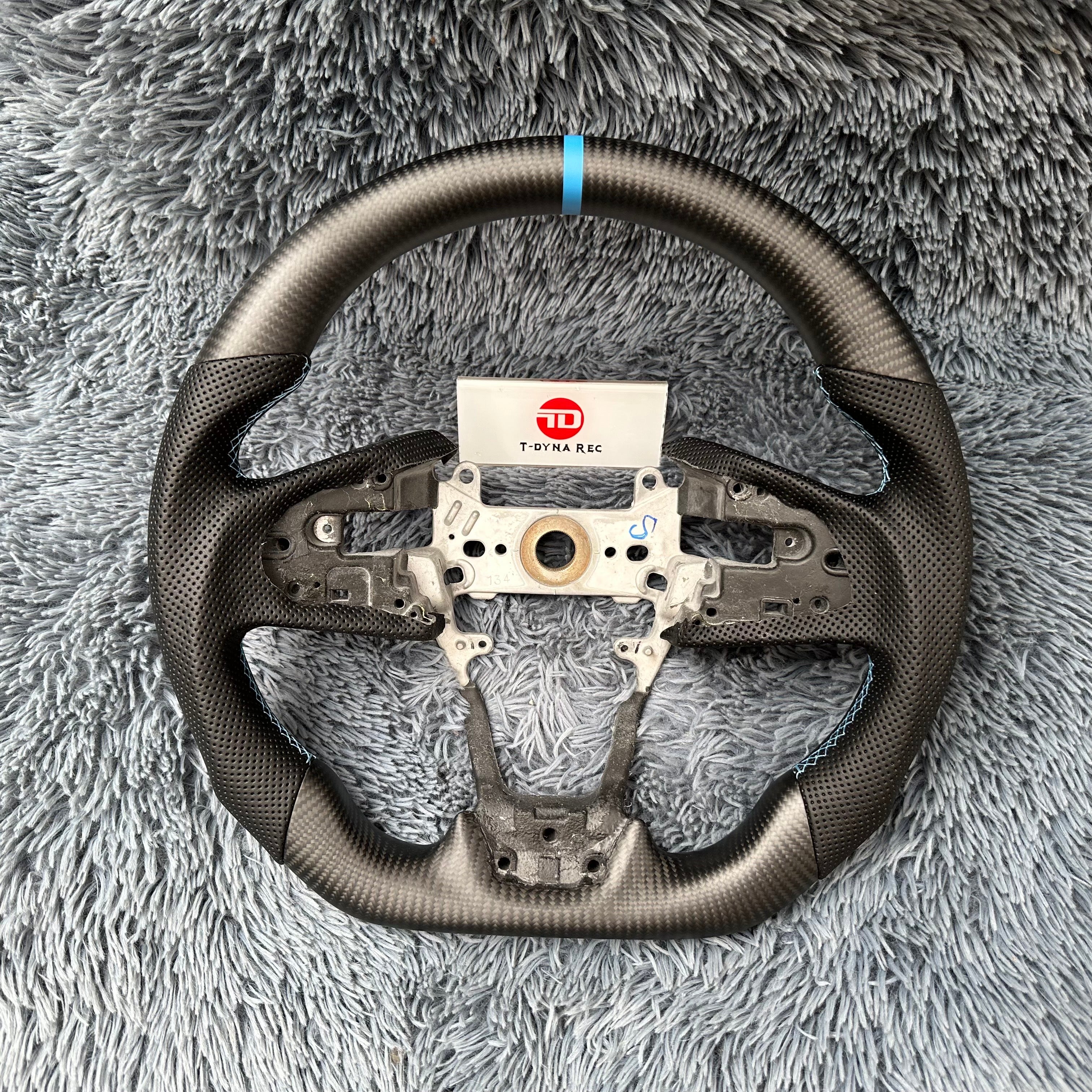 Custom Honda 10th gen Civic 2016-2021 Carbon Fiber Steering Wheel