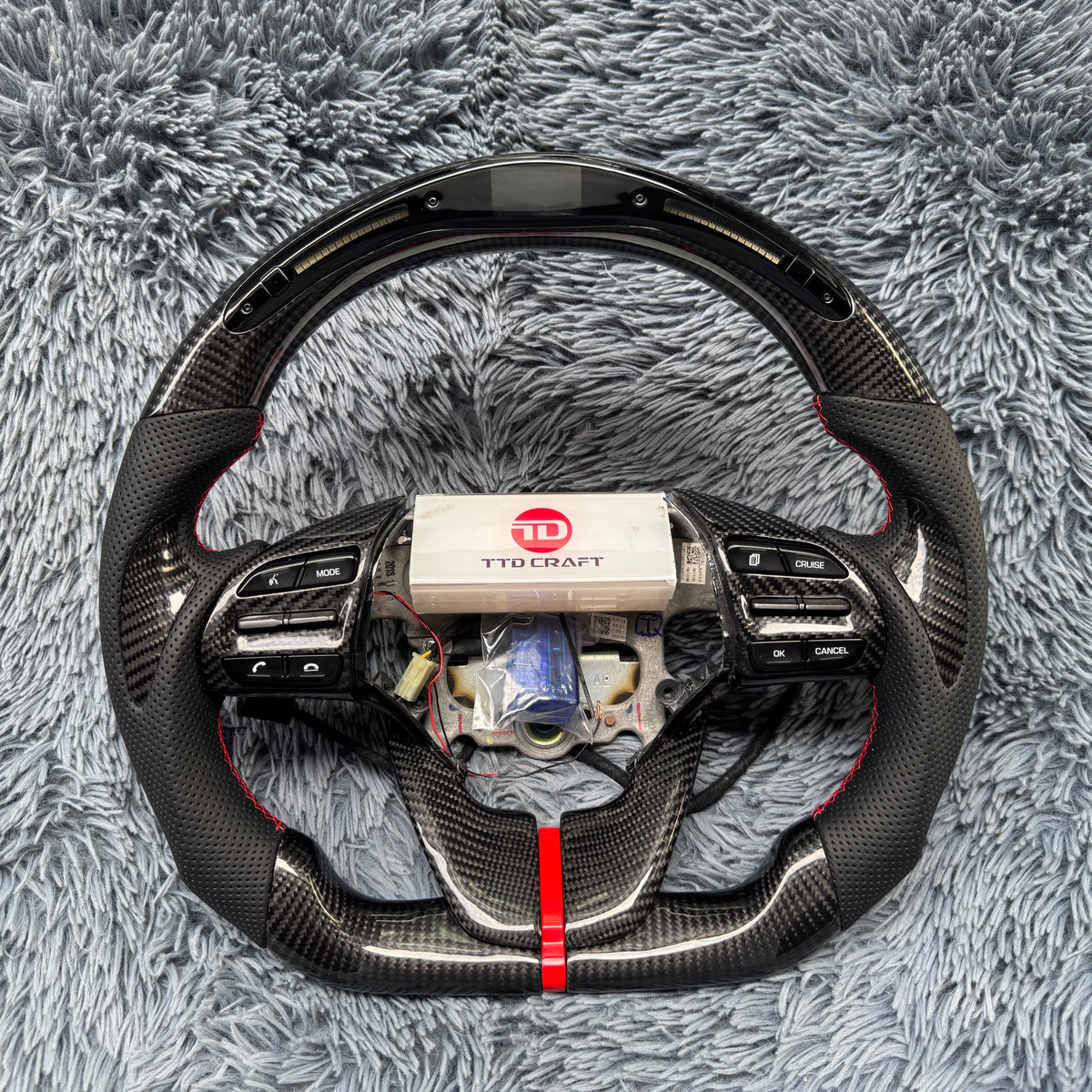 LED Carbon Fiber Steering Wheel For Hyundai Elantra 2017–2020