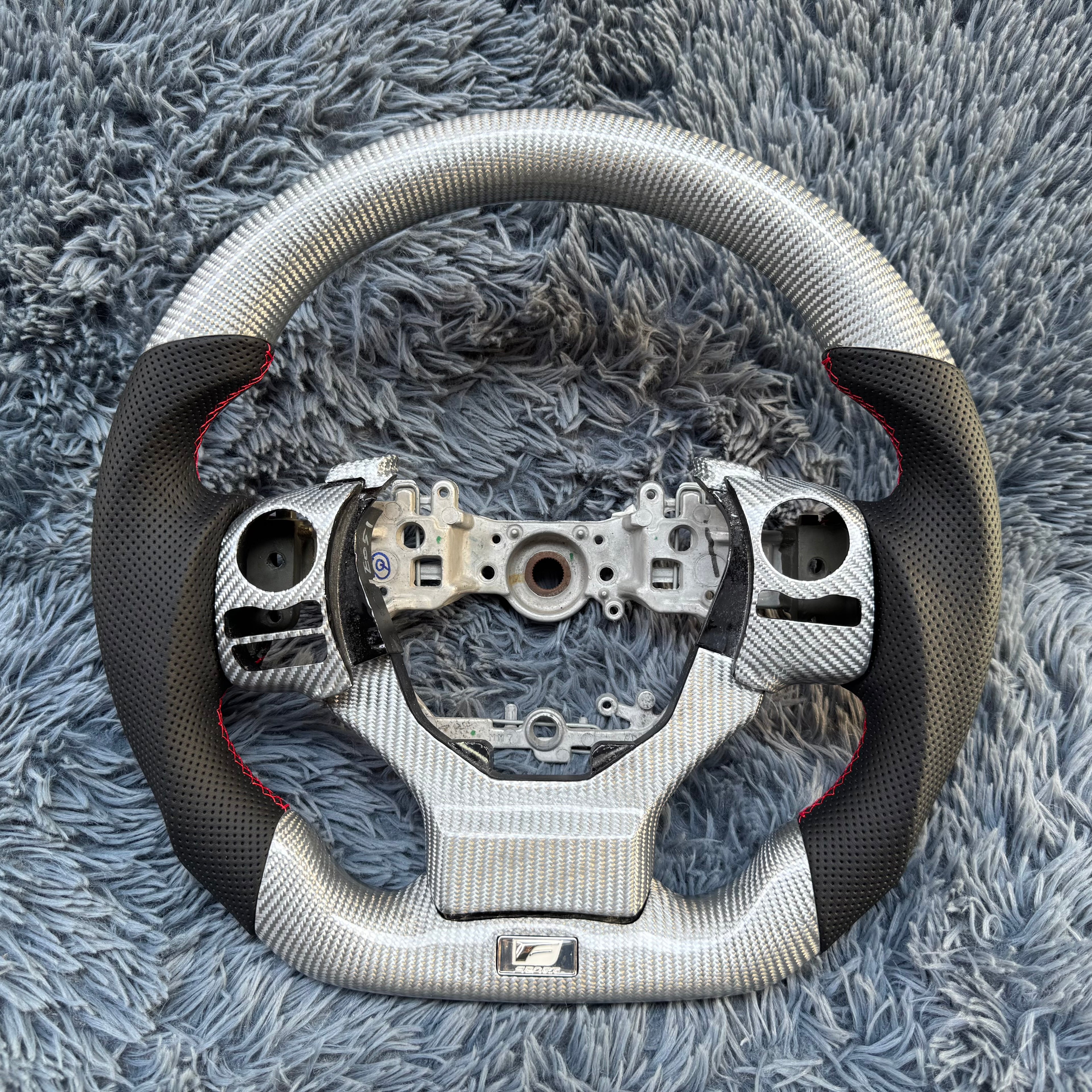 For Lexus 2014-2025 IS CT200h NX RC RCF Carbon Fiber Steering Wheel
