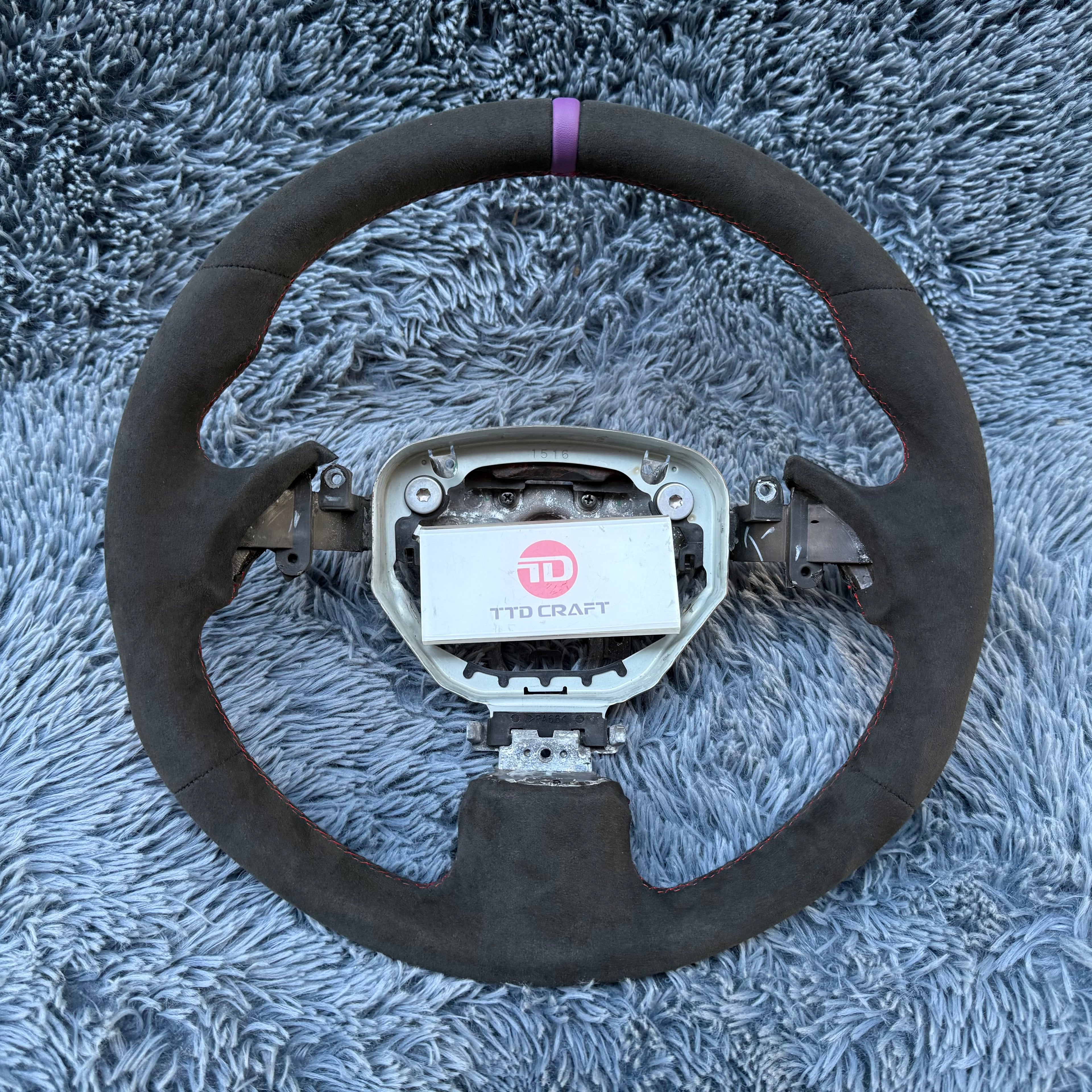 For Nissan 2009 -2020 370Z Leather  Steering Wheel