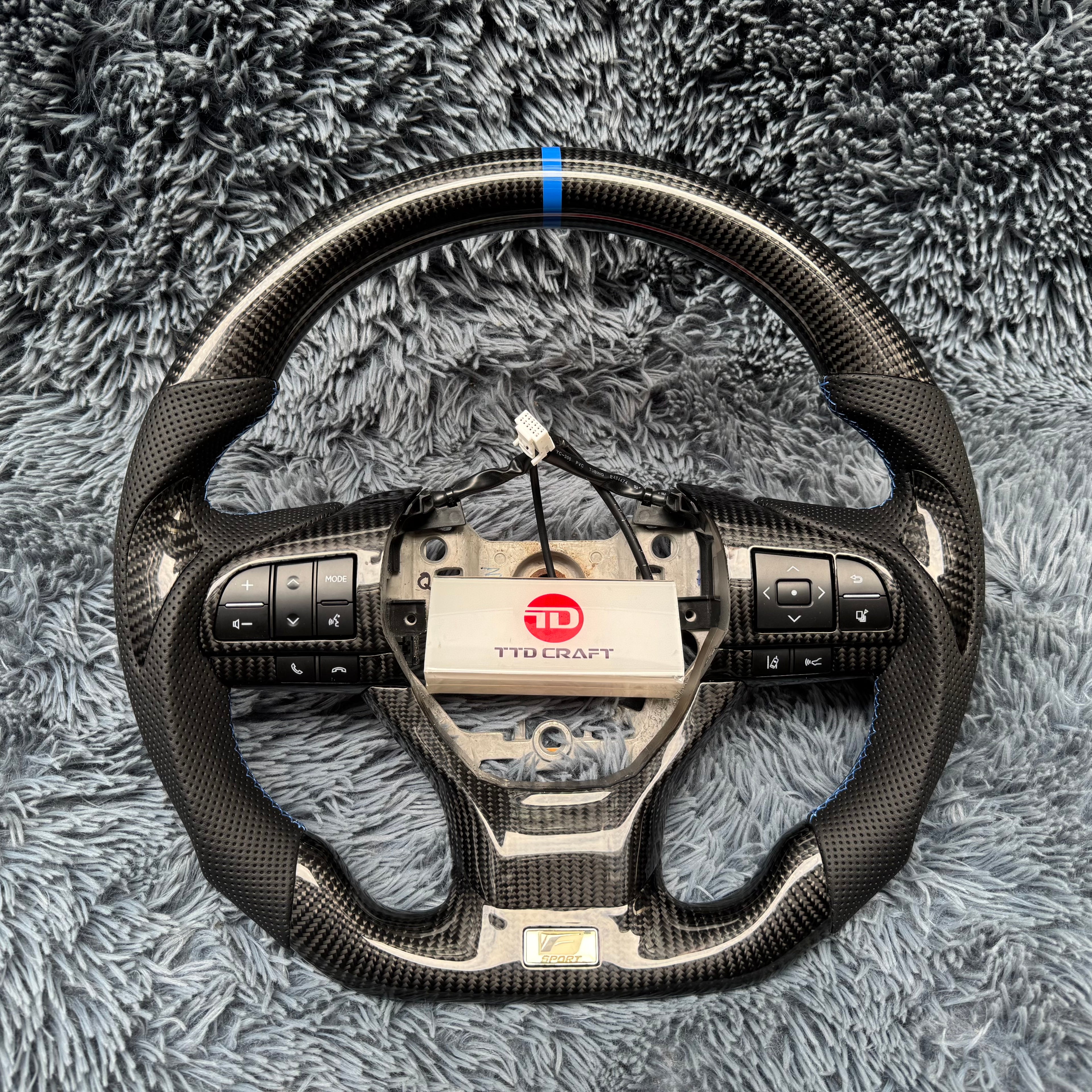 For Lexus 2016-2022 RX / ES/ LX / GX/ GS Carbon Fiber Steering Wheel