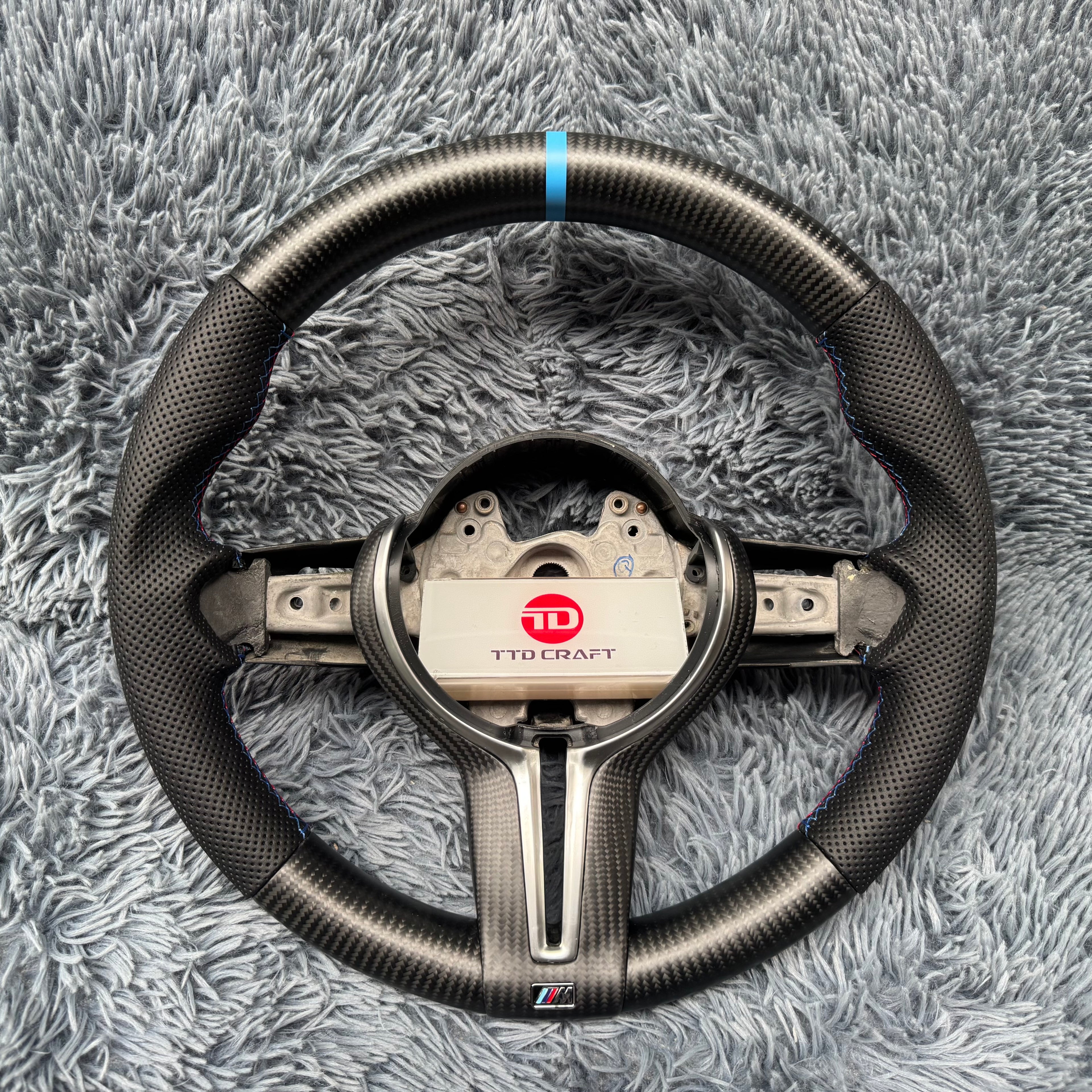 For BMW M5 M6 M8 Carbon Fiber Steering Wheel