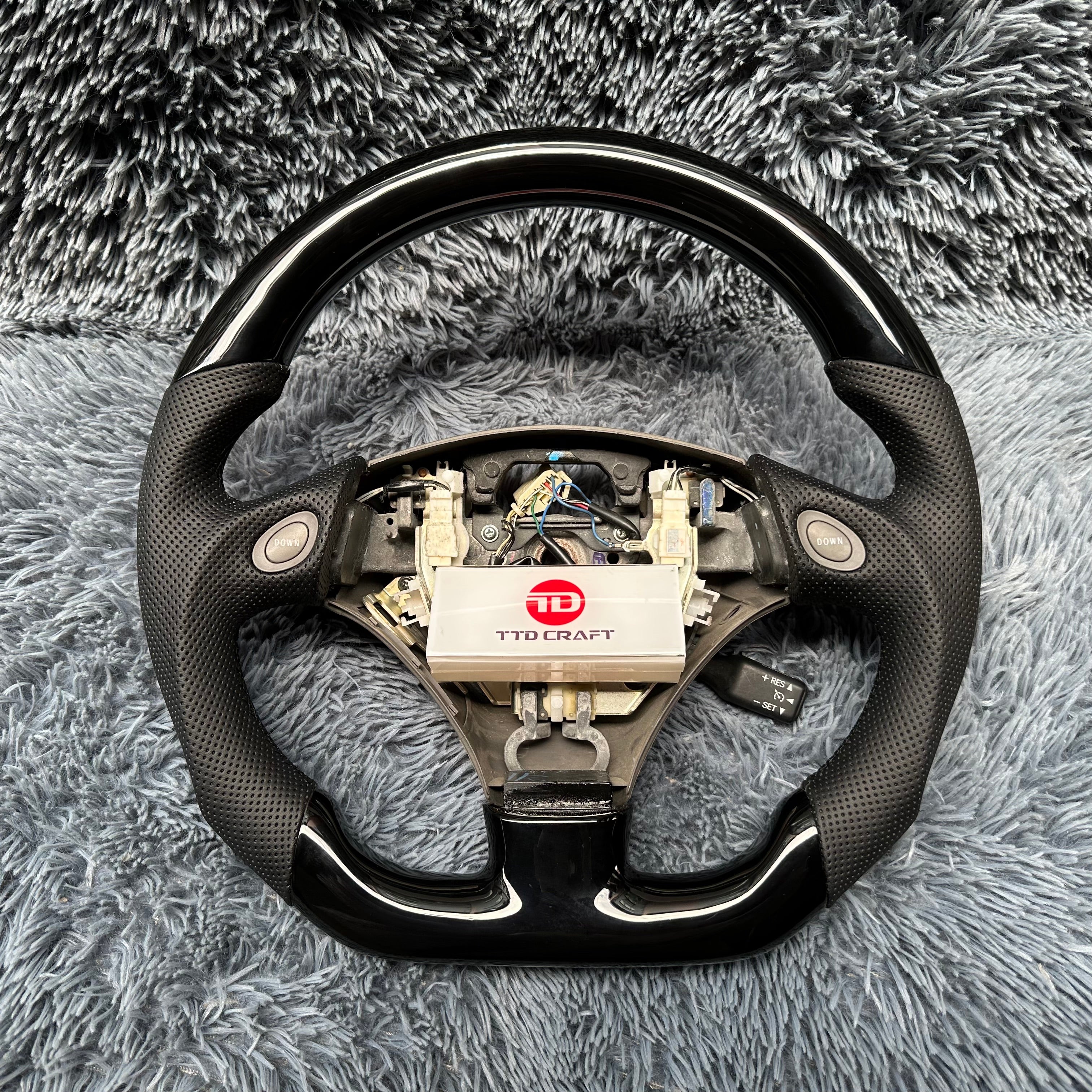 For Lexus 2000-2005 GS300 GS430 Piano Black Steering Wheel