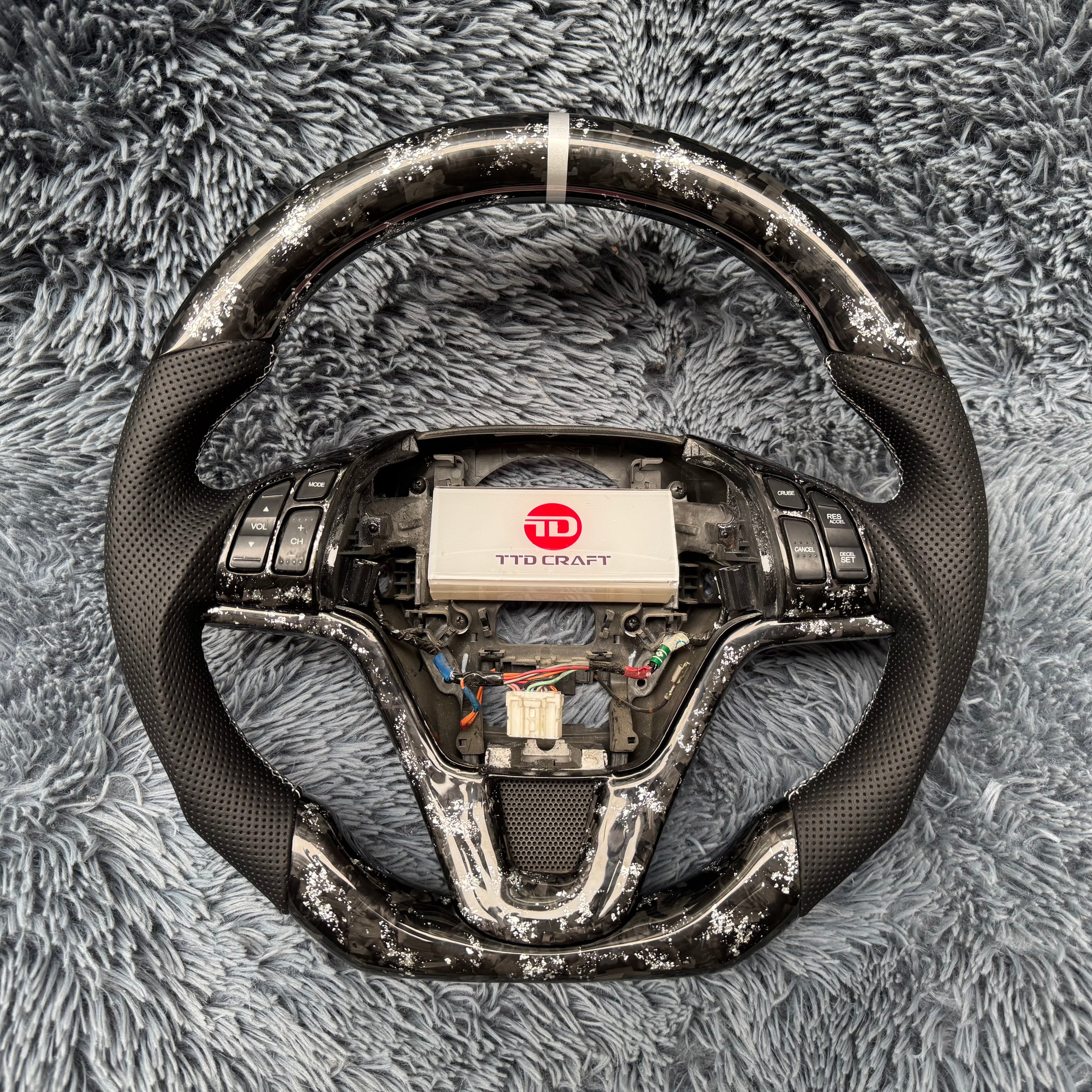 For Honda 3th gen CRV 2007-2011 Forged Carbon Fiber Steering Wheel