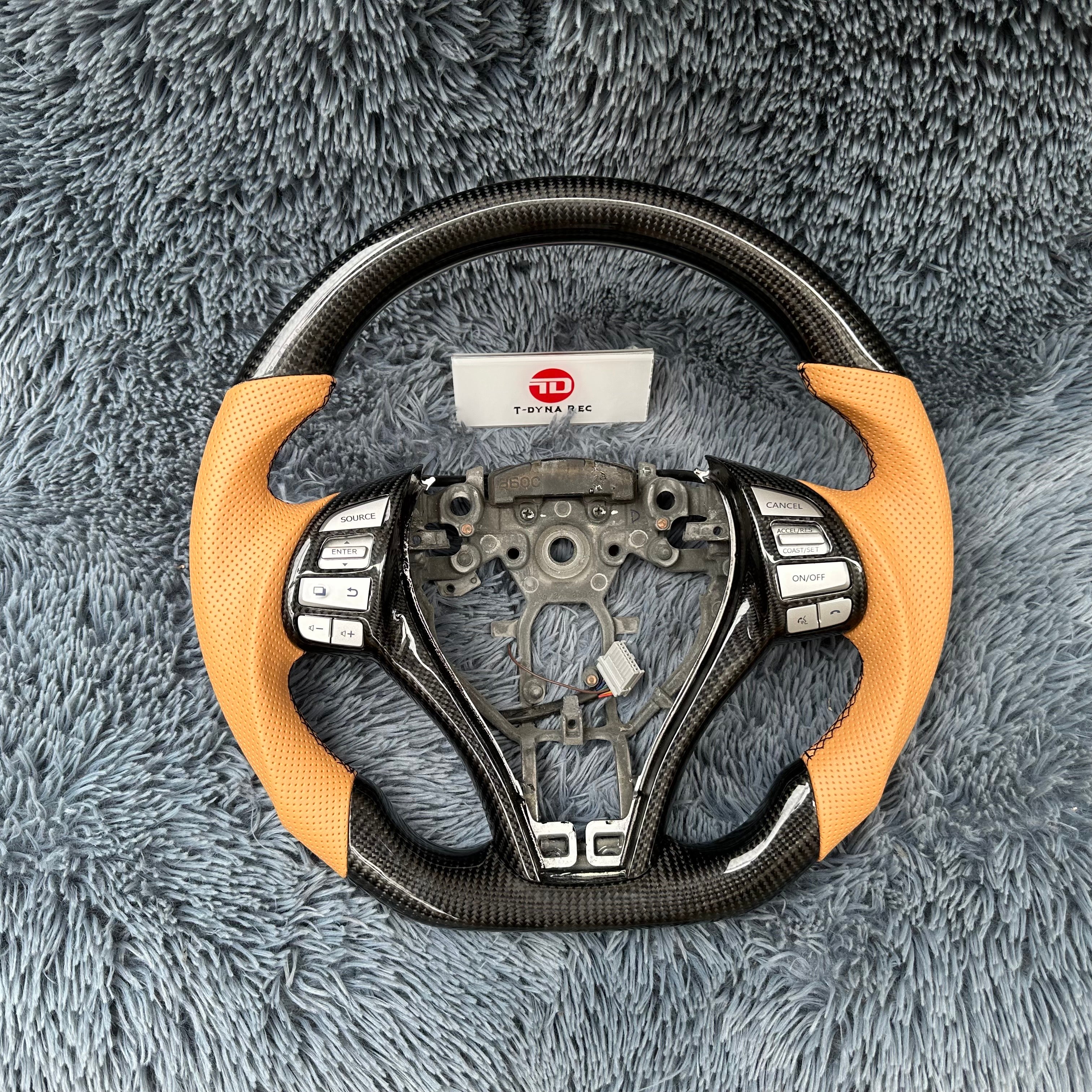 For Nissan 2013-2018  Altima Carbon Fiber Steering Wheel