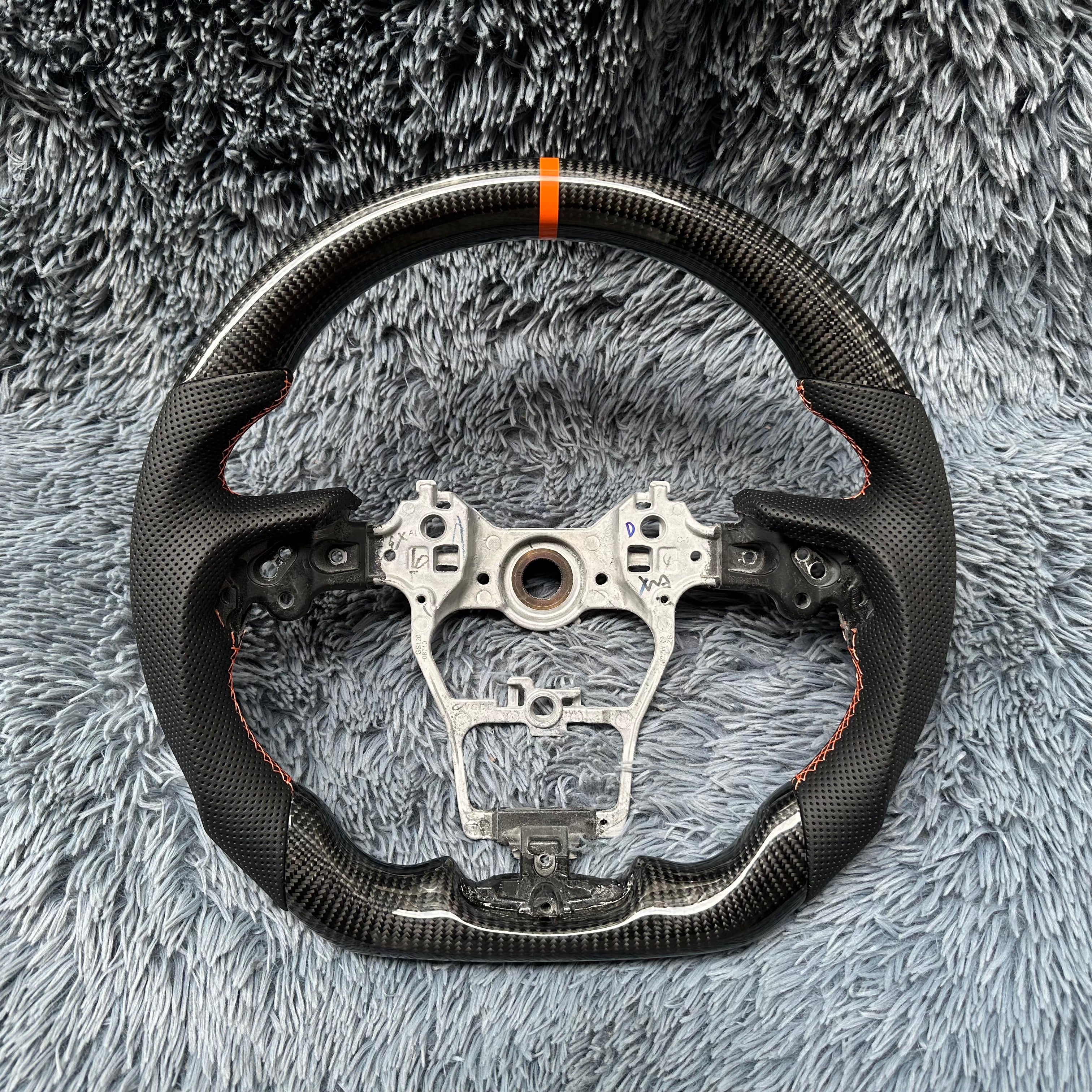 For Toyota 2020-2026 Highlander Real Carbon Fiber Steering Wheel