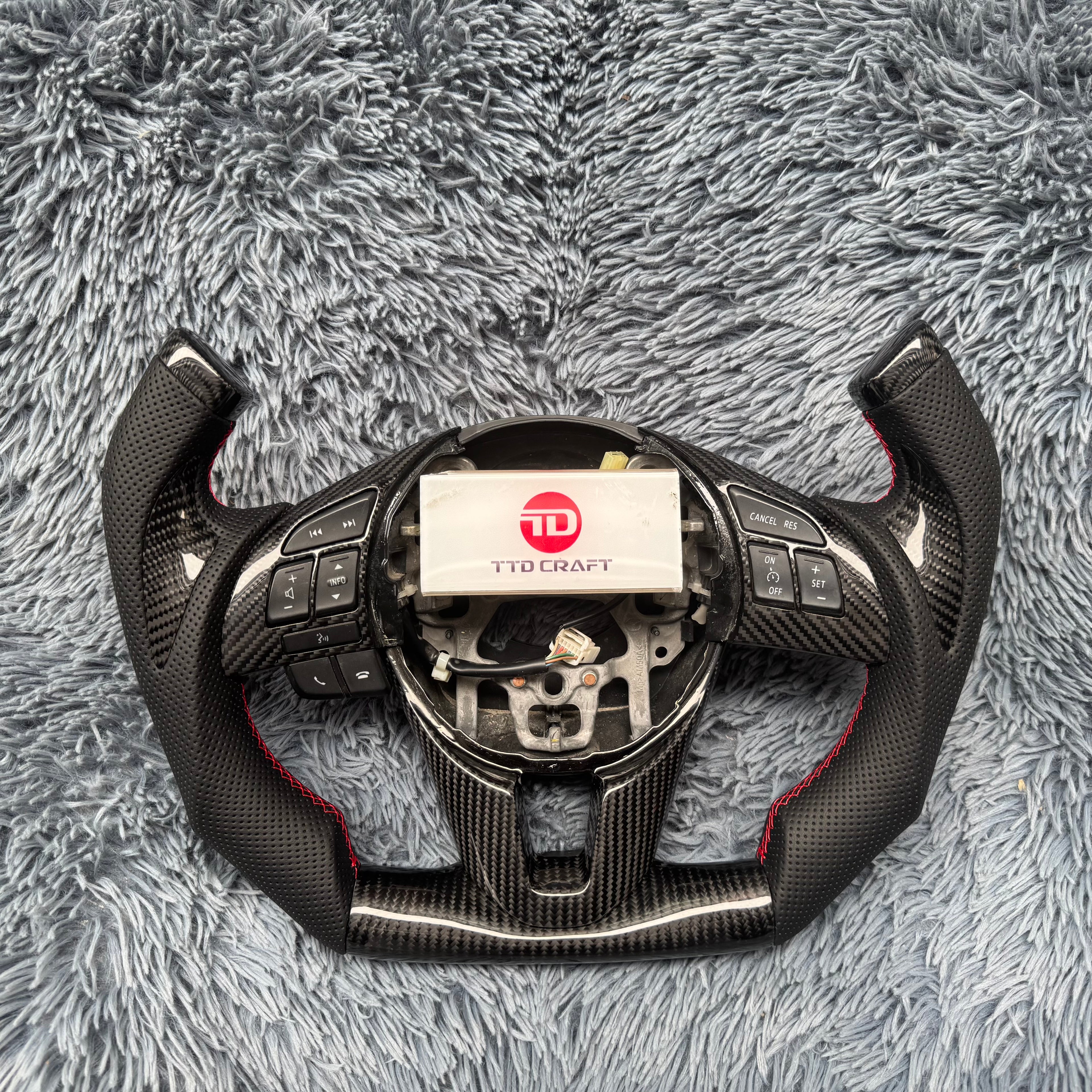 For Mazda 6 2014-2016 Carbon Fiber Steering Wheel