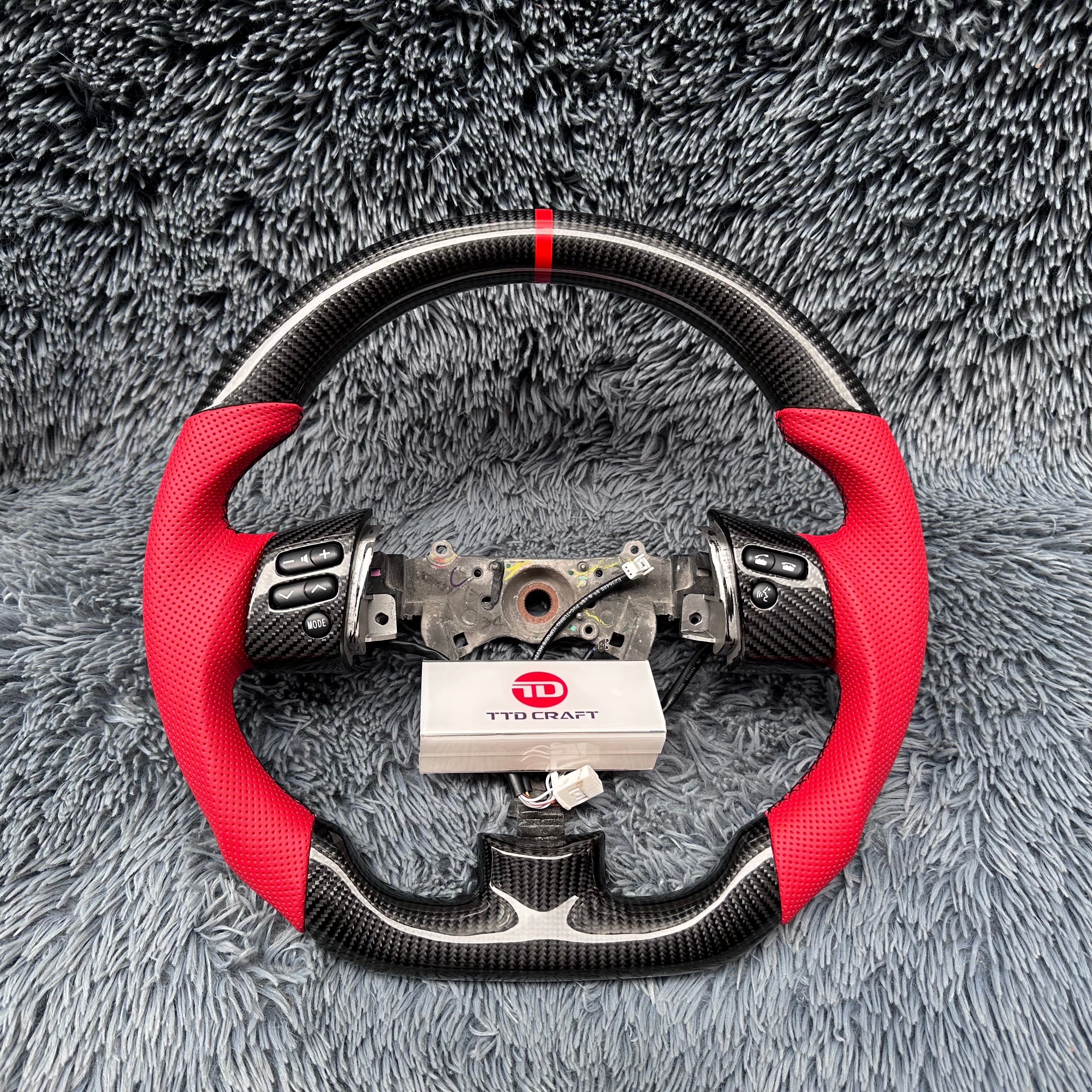 For Toyota 2007-2014 FJ Cruiser Carbon Fiber Steering Wheel