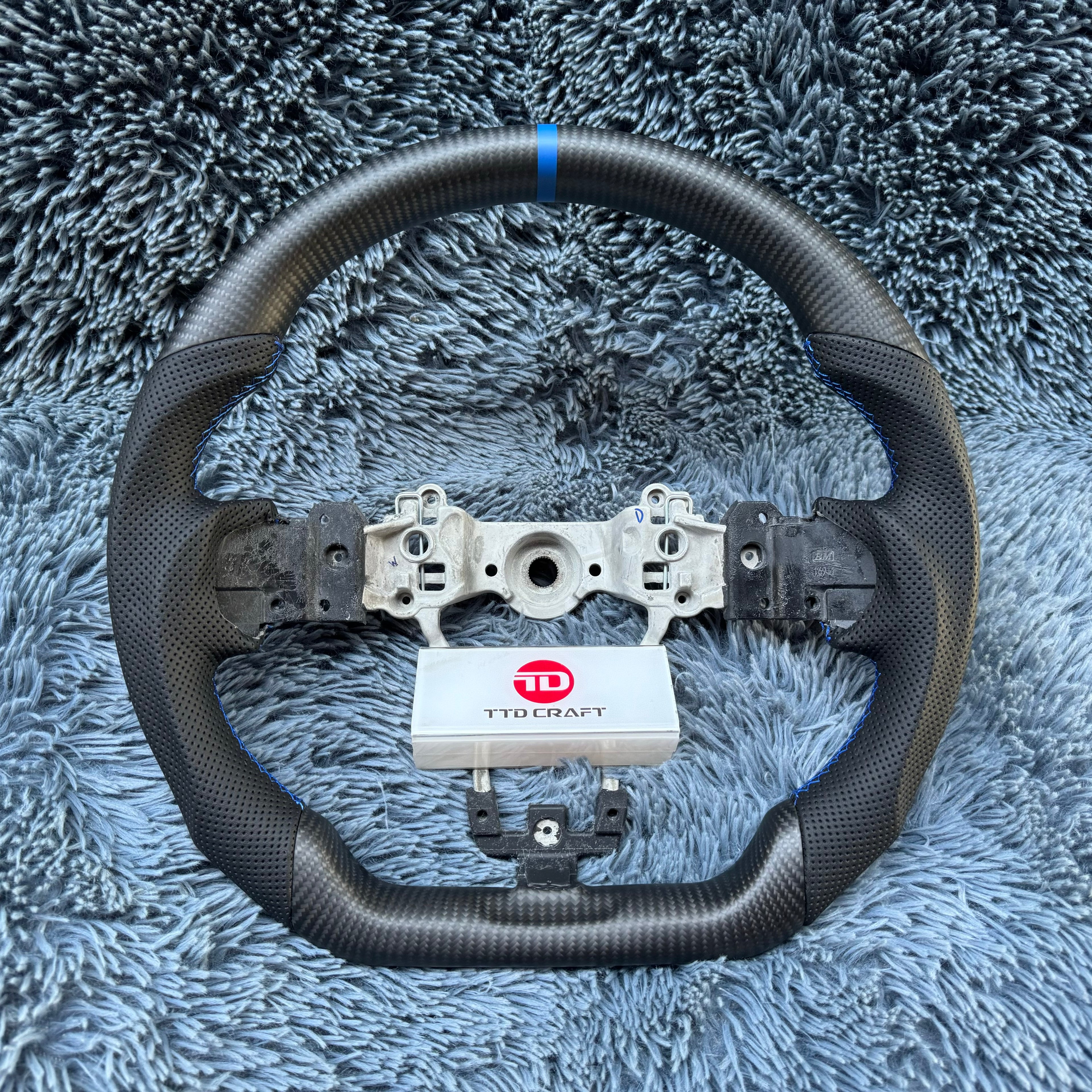 For Subaru 2015-2021 WRX / STI Custom Carbon Fiber Steering wheel