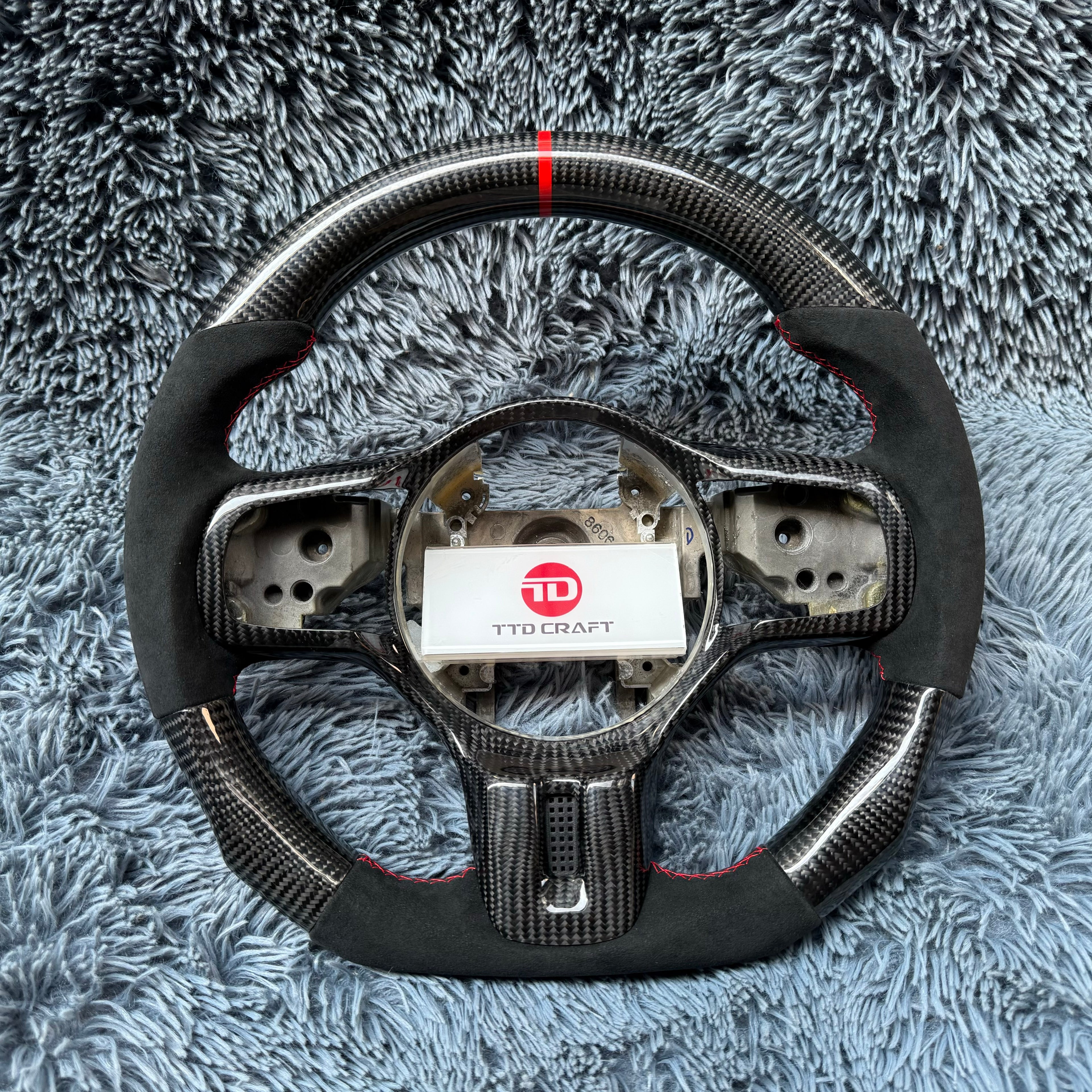 For 2007-2016 Mitsubishi Lancer Evolution X Carbon Fiber Steering Wheel