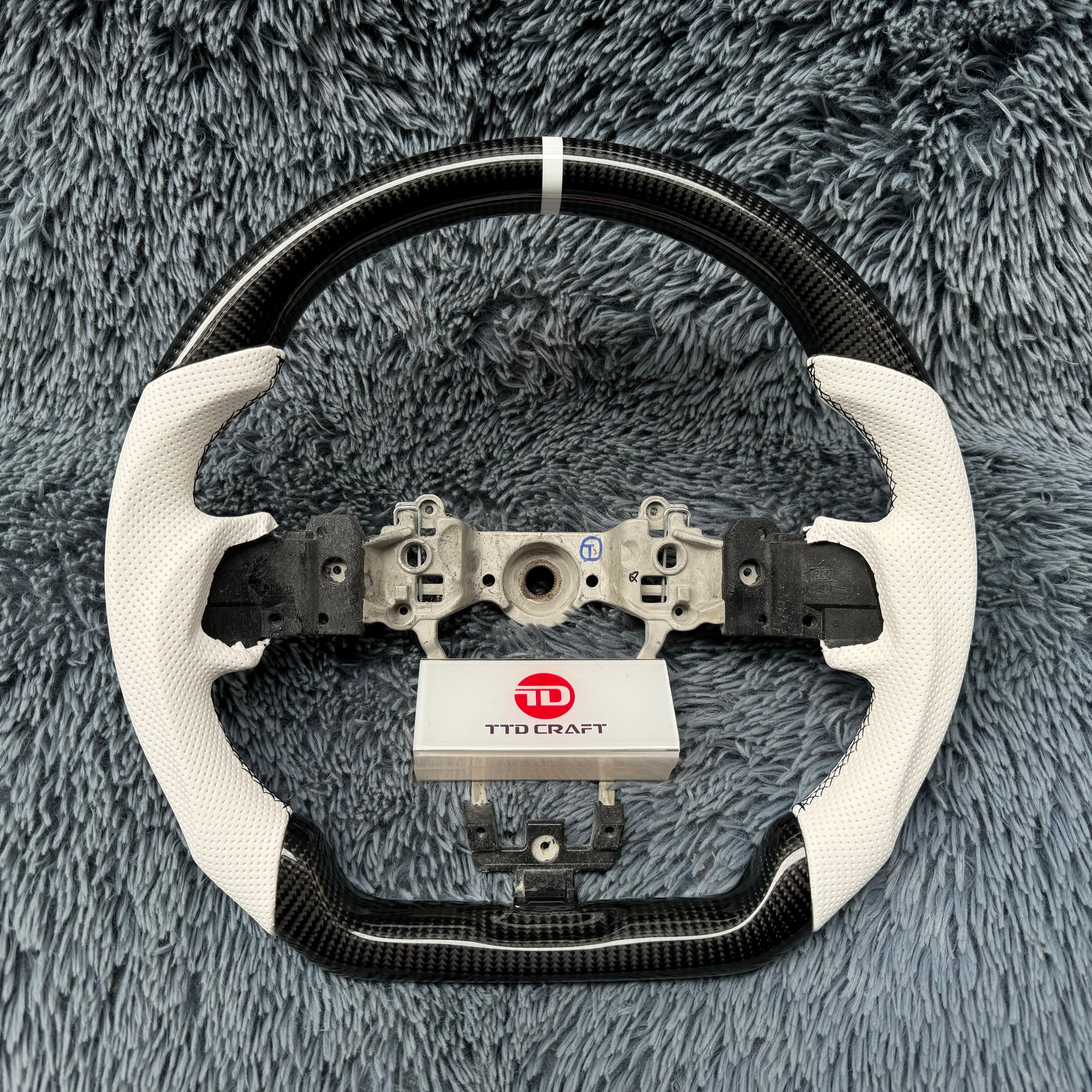 For Subaru 2015-2021 WRX / STI Custom Carbon Fiber Steering wheel