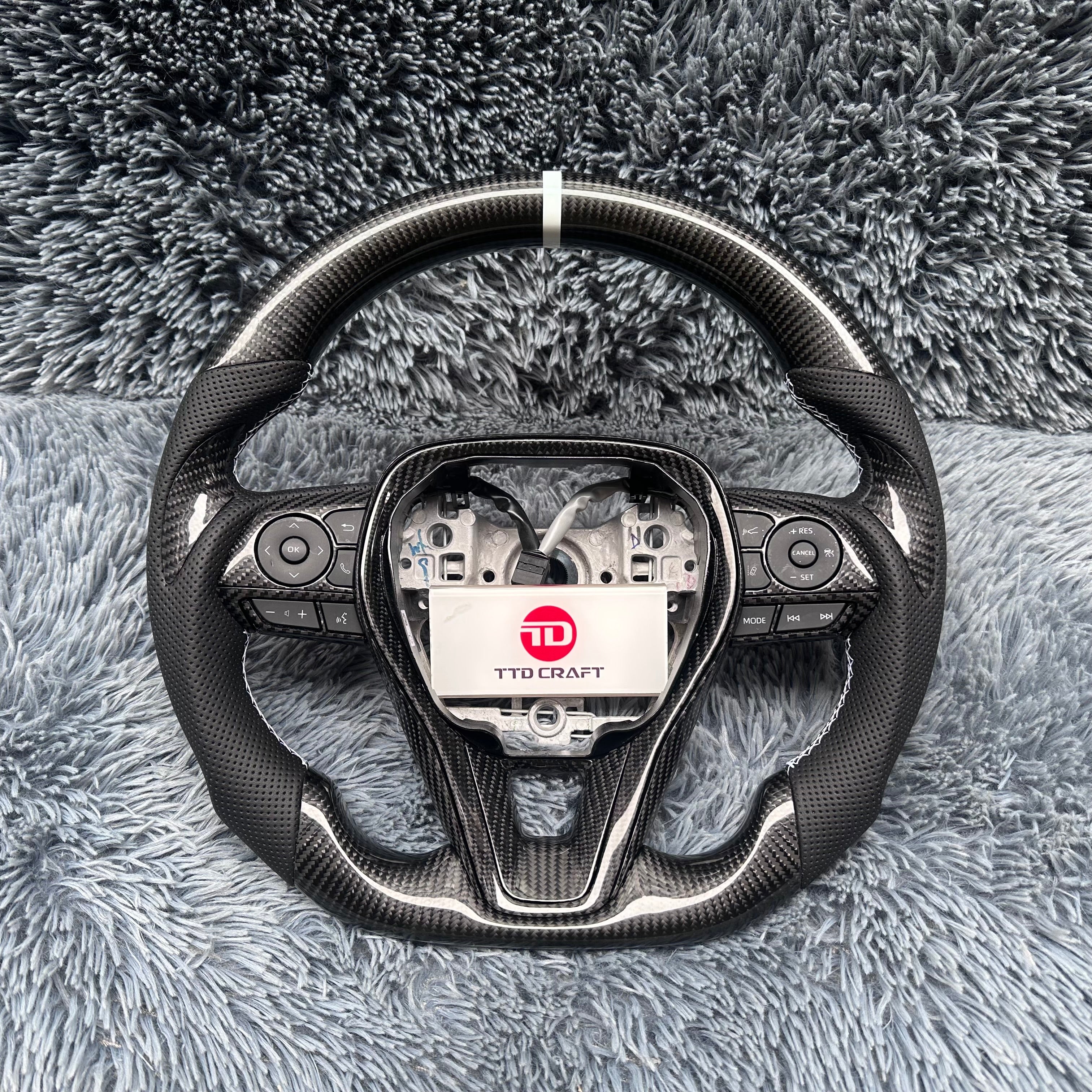 For Toyota 2019-2026 Corolla Hatchback RAV4 Carbon Fiber Steering Wheel