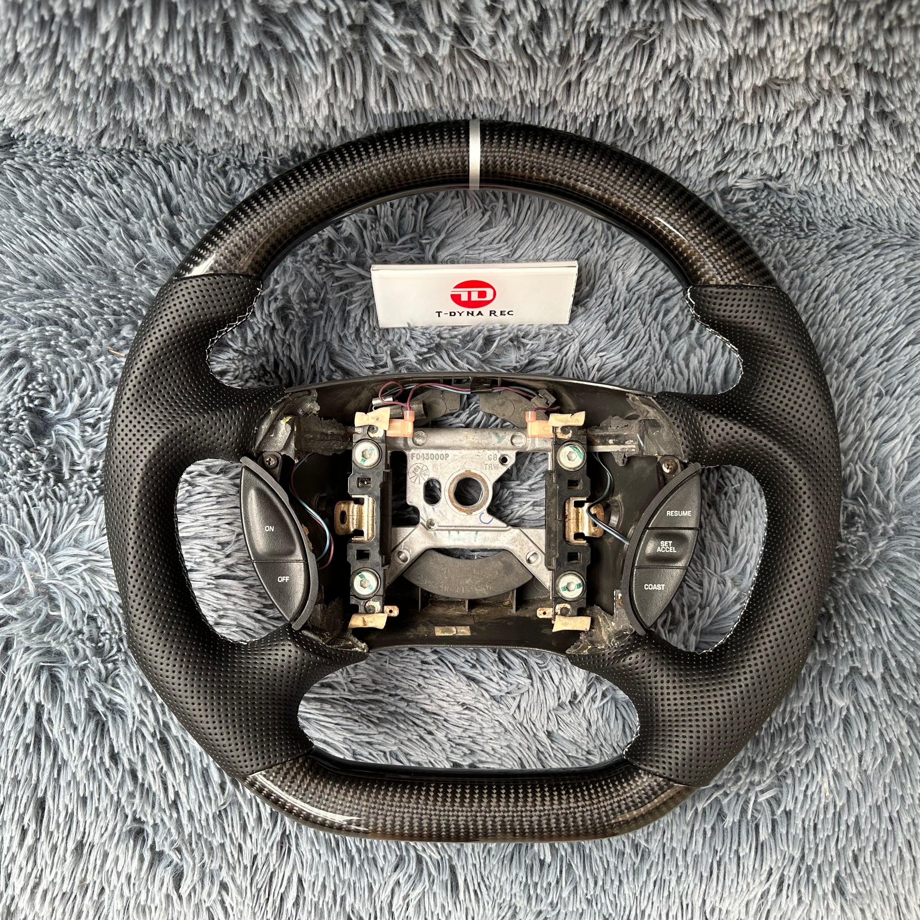 For Ford Mustang 1994-2004 Custom Carbon Fiber Steering Wheel