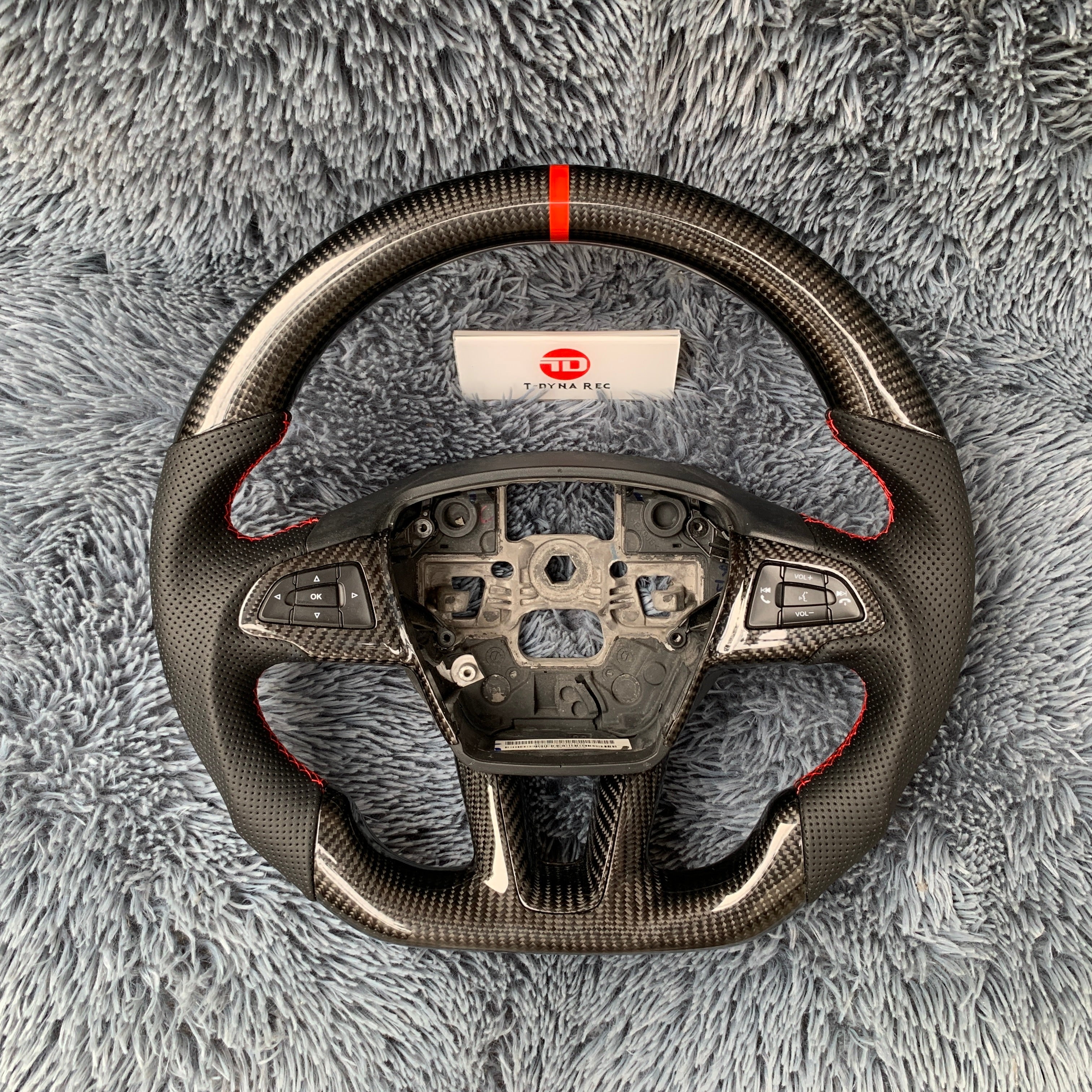 For Ford 2015-2018 Focus Mk3 RS/ST Carbon Fiber Steering Wheel