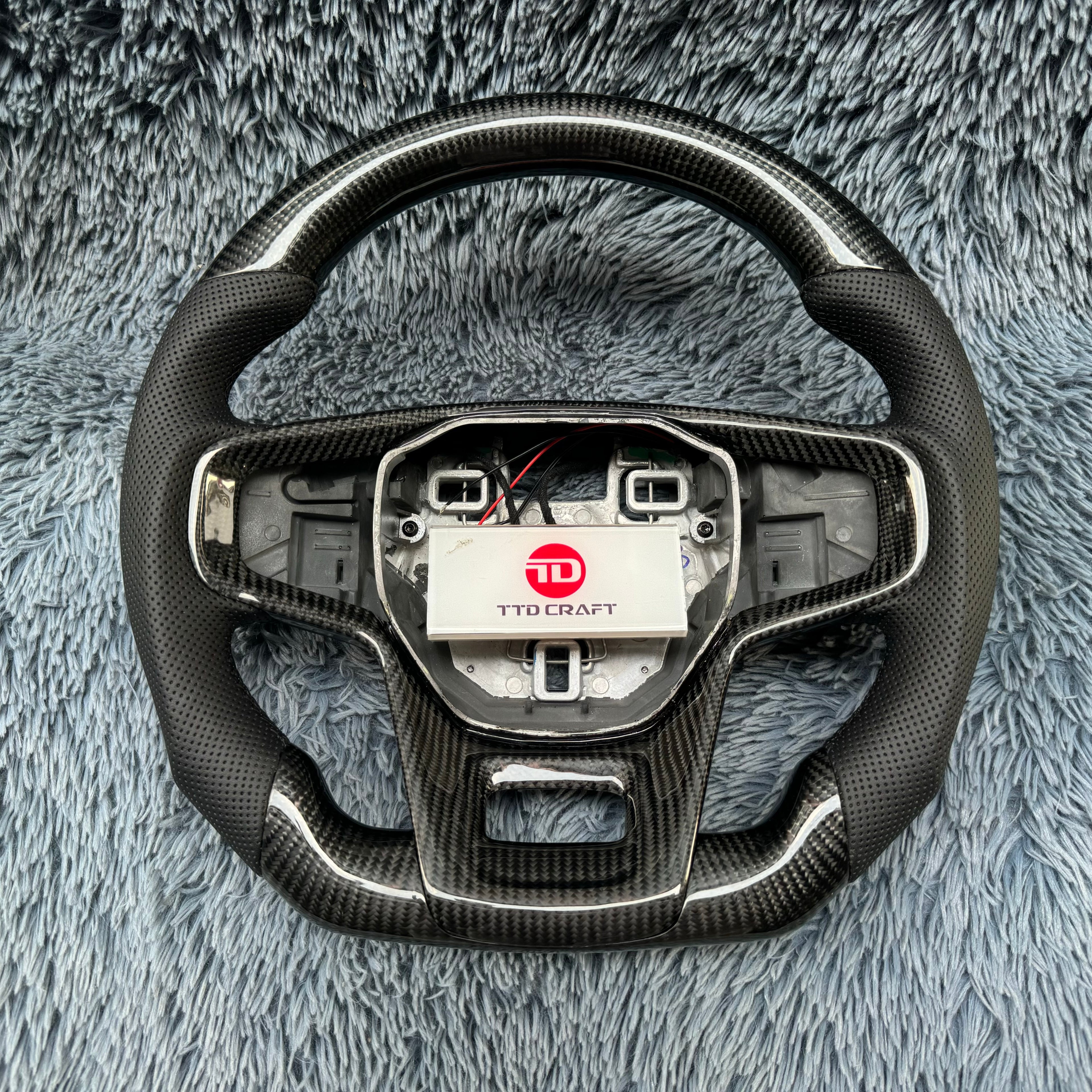 For Ford Bronco 2021-2026 Carbon Fiber Steering Wheel