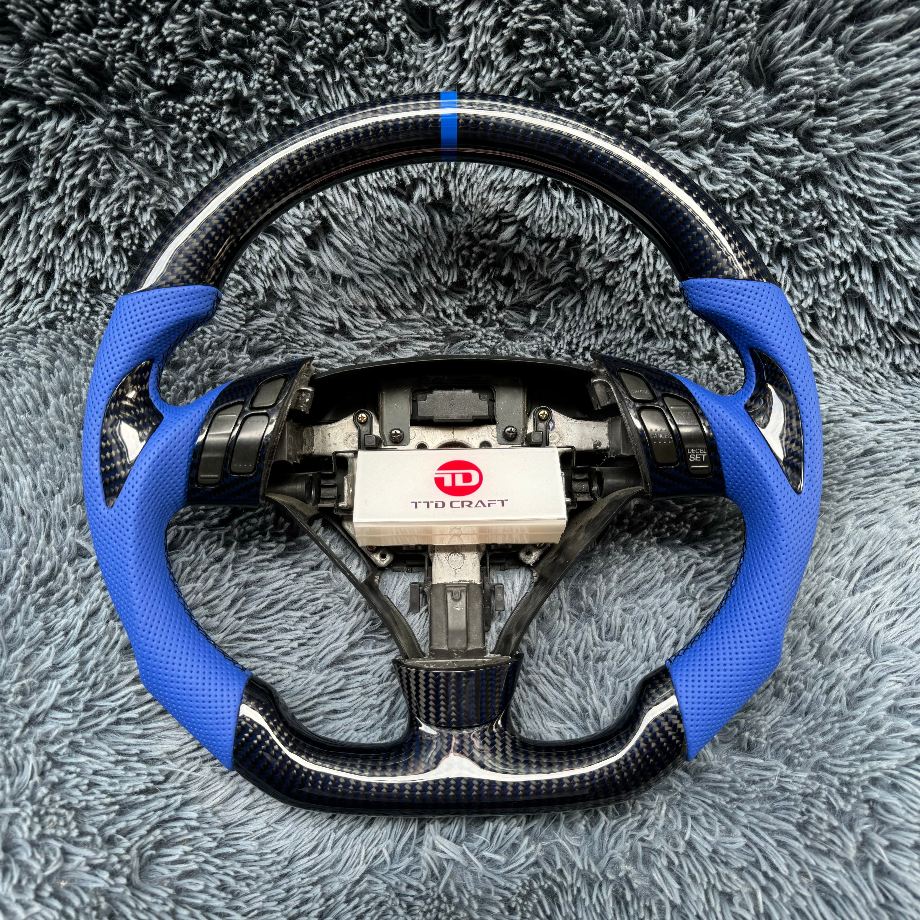 For Acura 2004-2008 TSX Carbon Fiber Steering Wheel