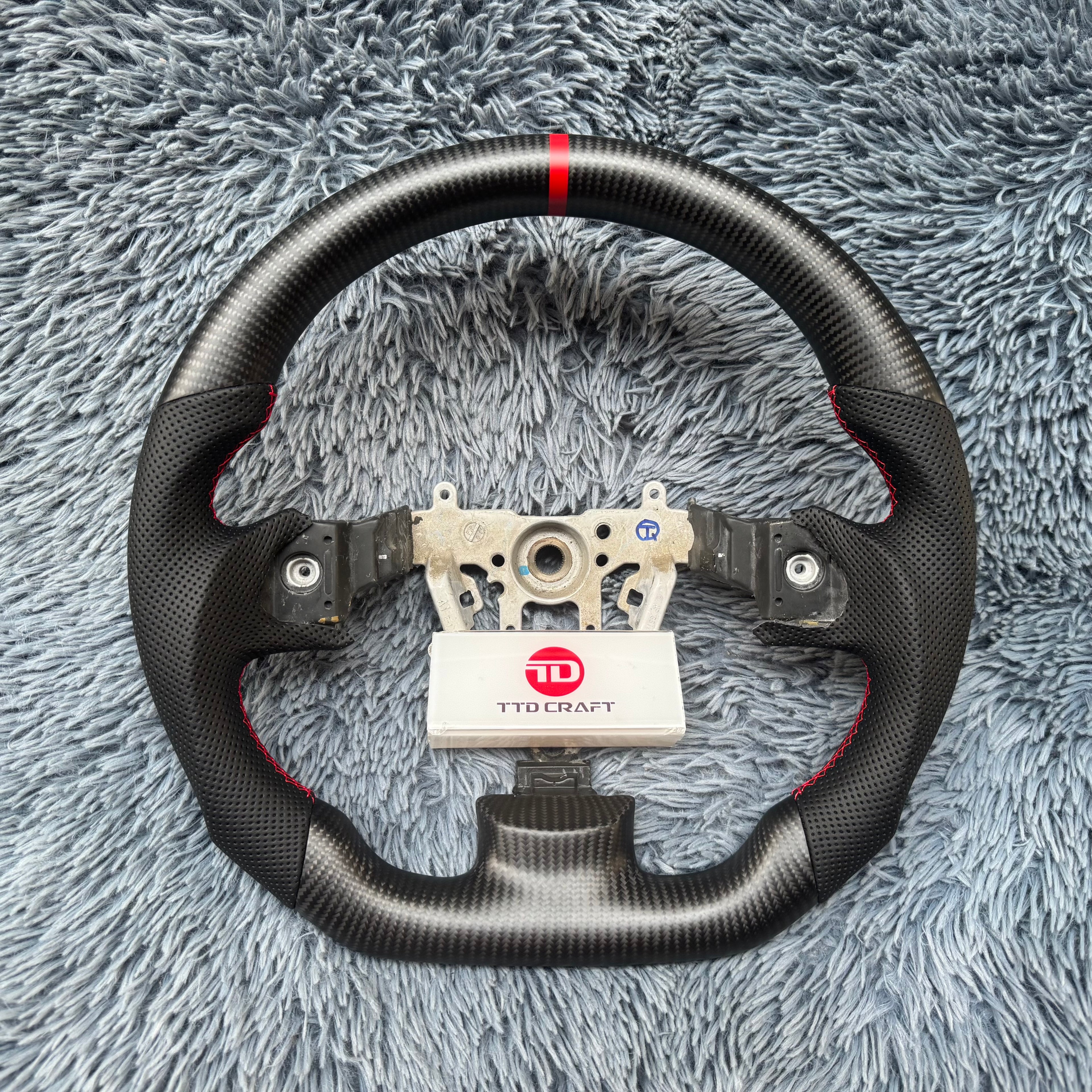 For Subaru 2008-2013 Forester / Legacy /WRX STI/ Impreza Carbon Fiber Steering wheel