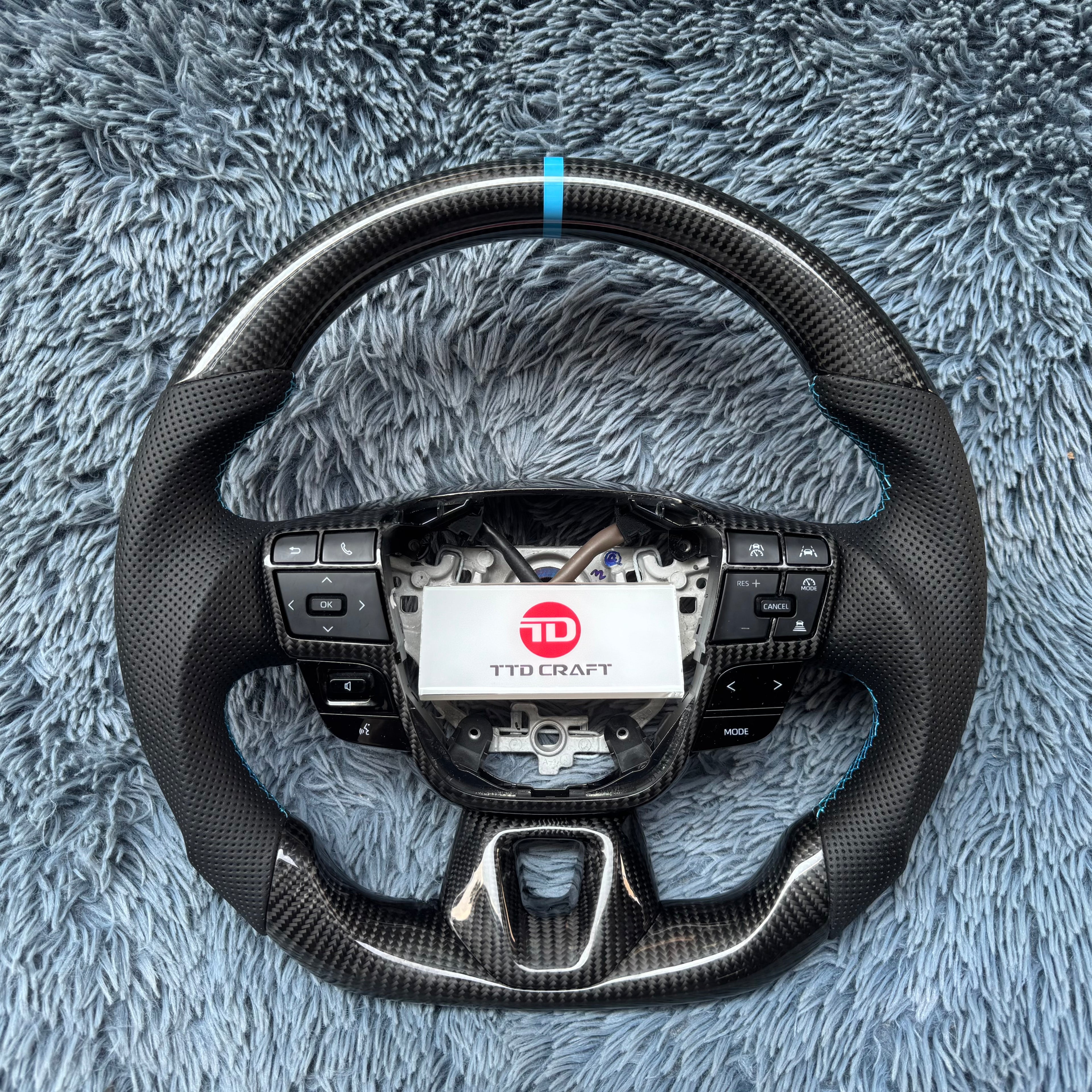 For 9th Gen Toyota Camry 2025+ Carbon Fiber Steering Wheel