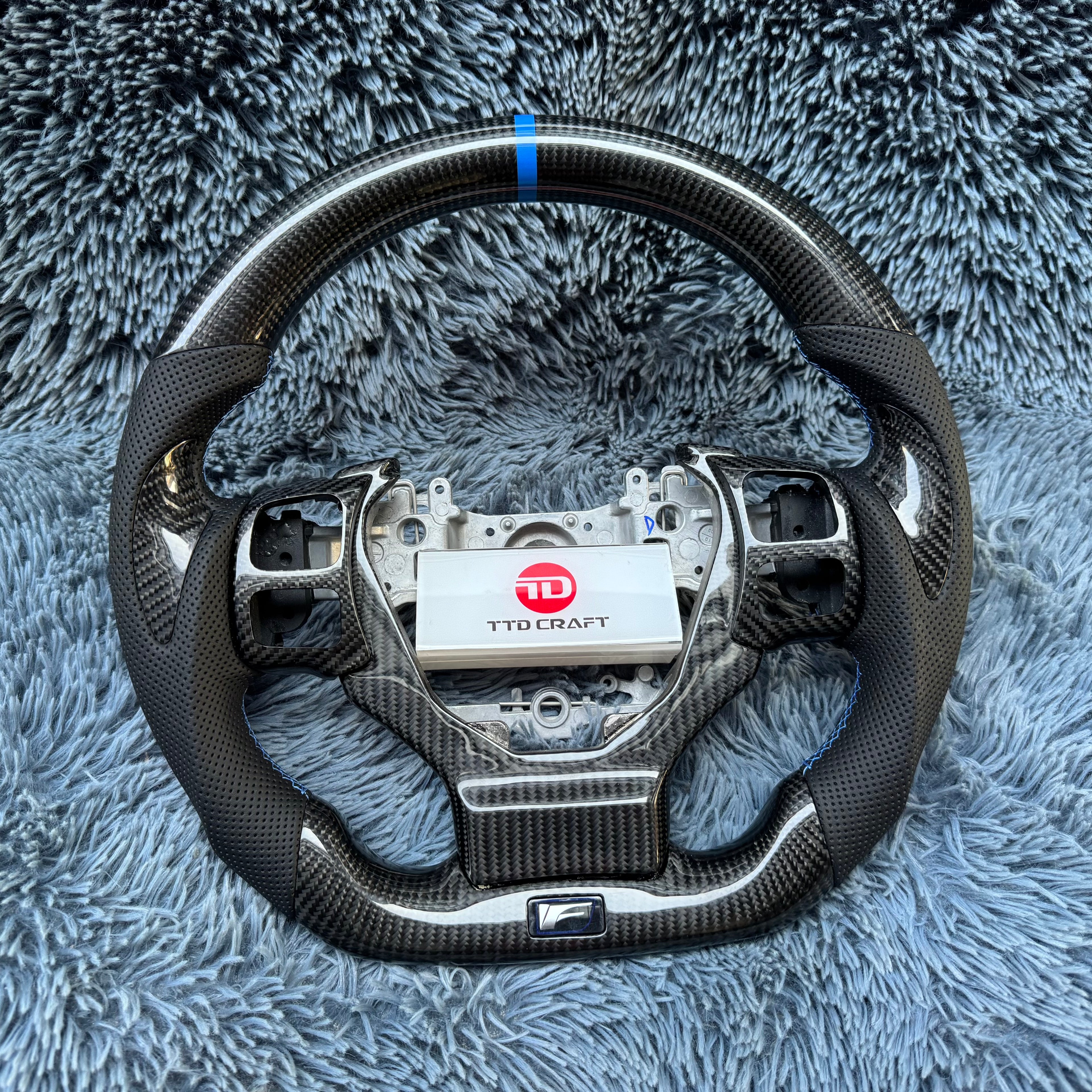 For Lexus 2014-2025 IS CT200h NX RC RCF Carbon Fiber Steering Wheel