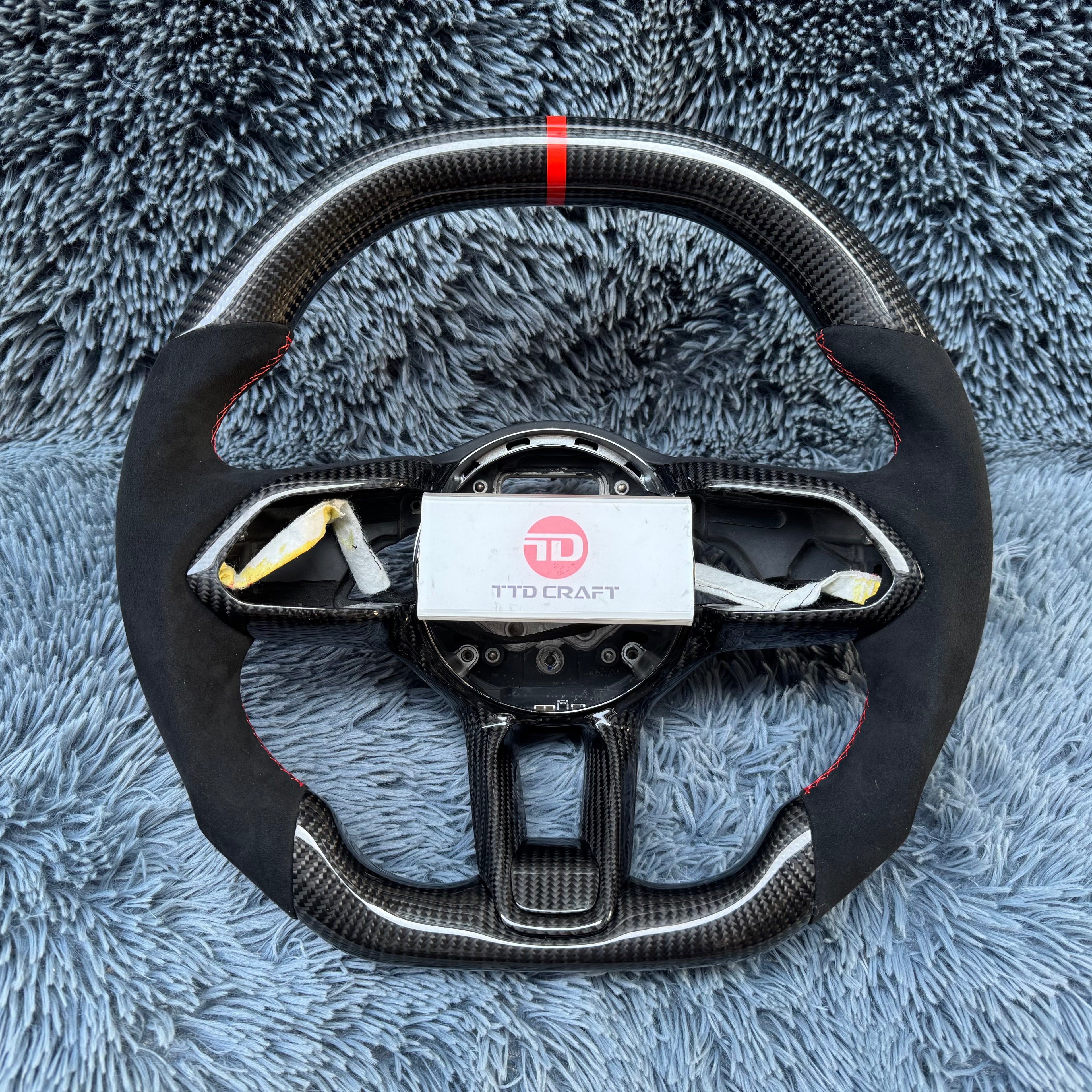 For Jaguar 2021-2026 F-PACE Carbon Fiber Steering Wheel