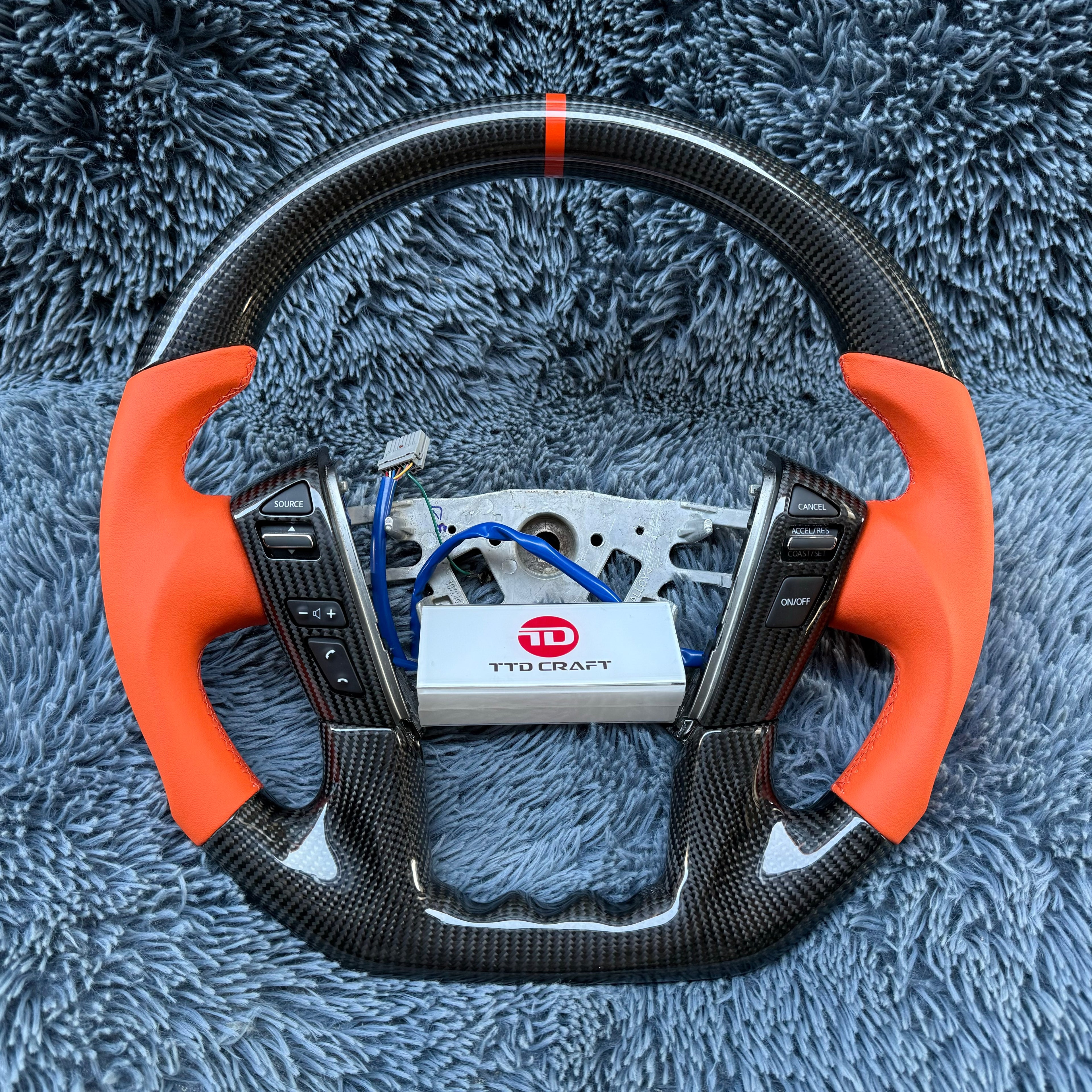 For Infiniti 2014-2024 QX80 Carbon Fiber Steering Wheel