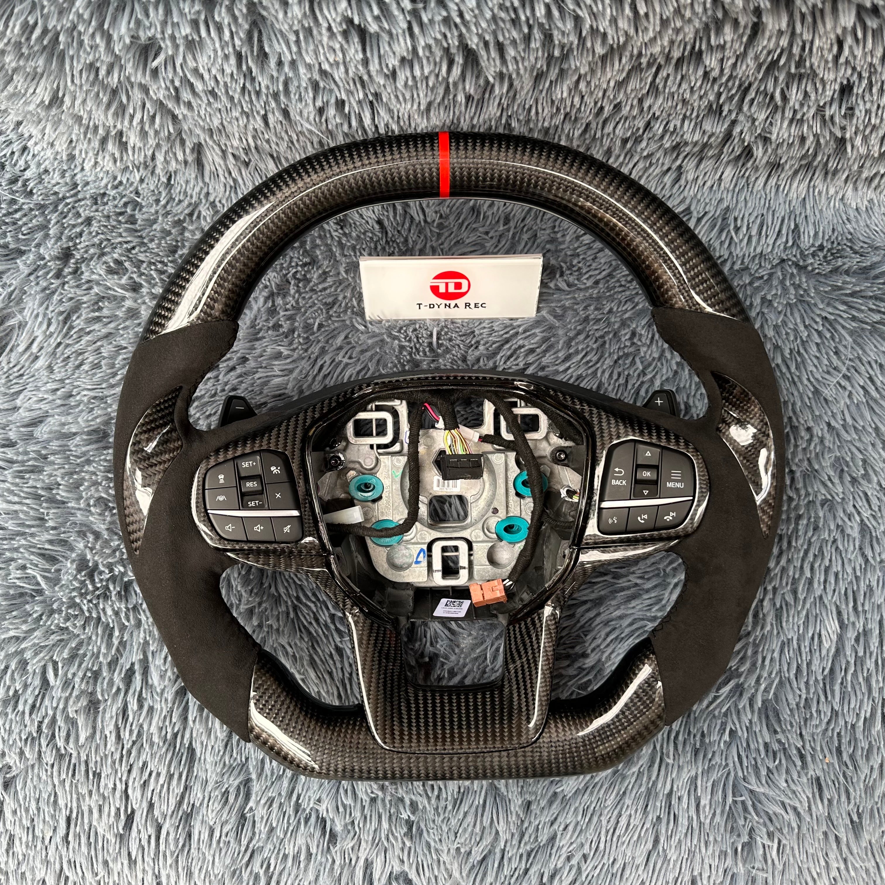 For Ford Explorer 2020-2026 Carbon Fiber Steering Wheel