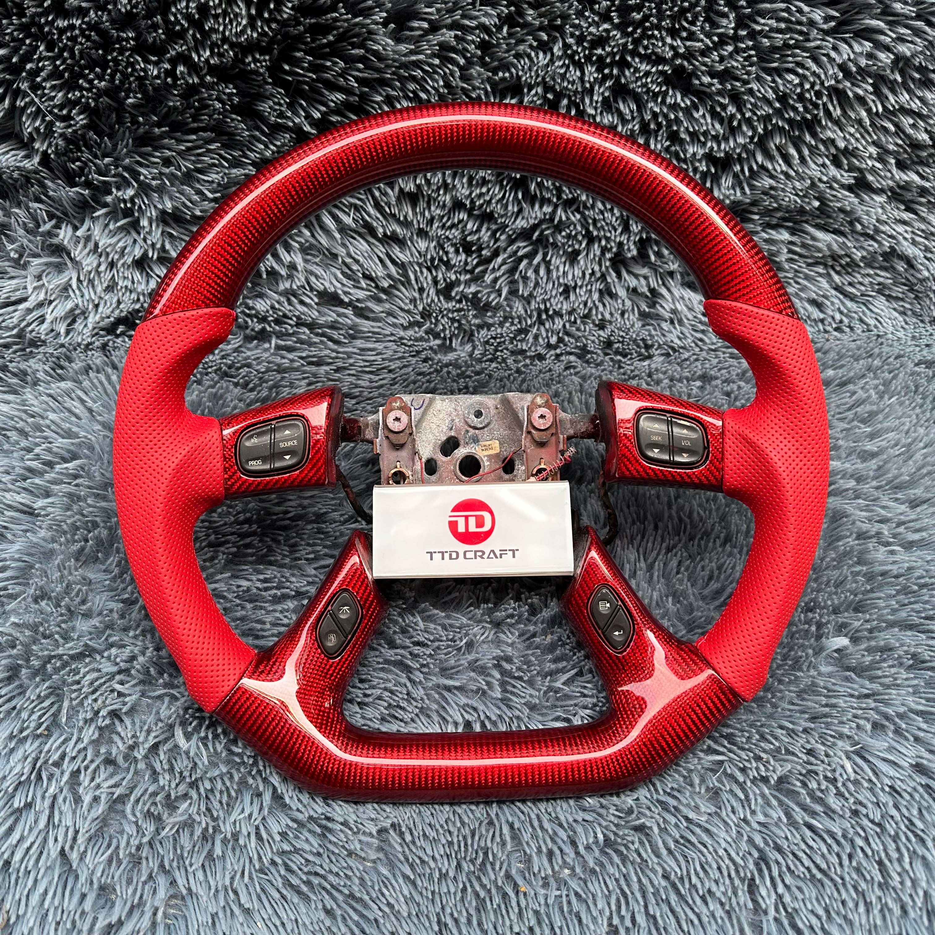 For 2003-2007 Hummer H2 Carbon Fiber Steering Wheel