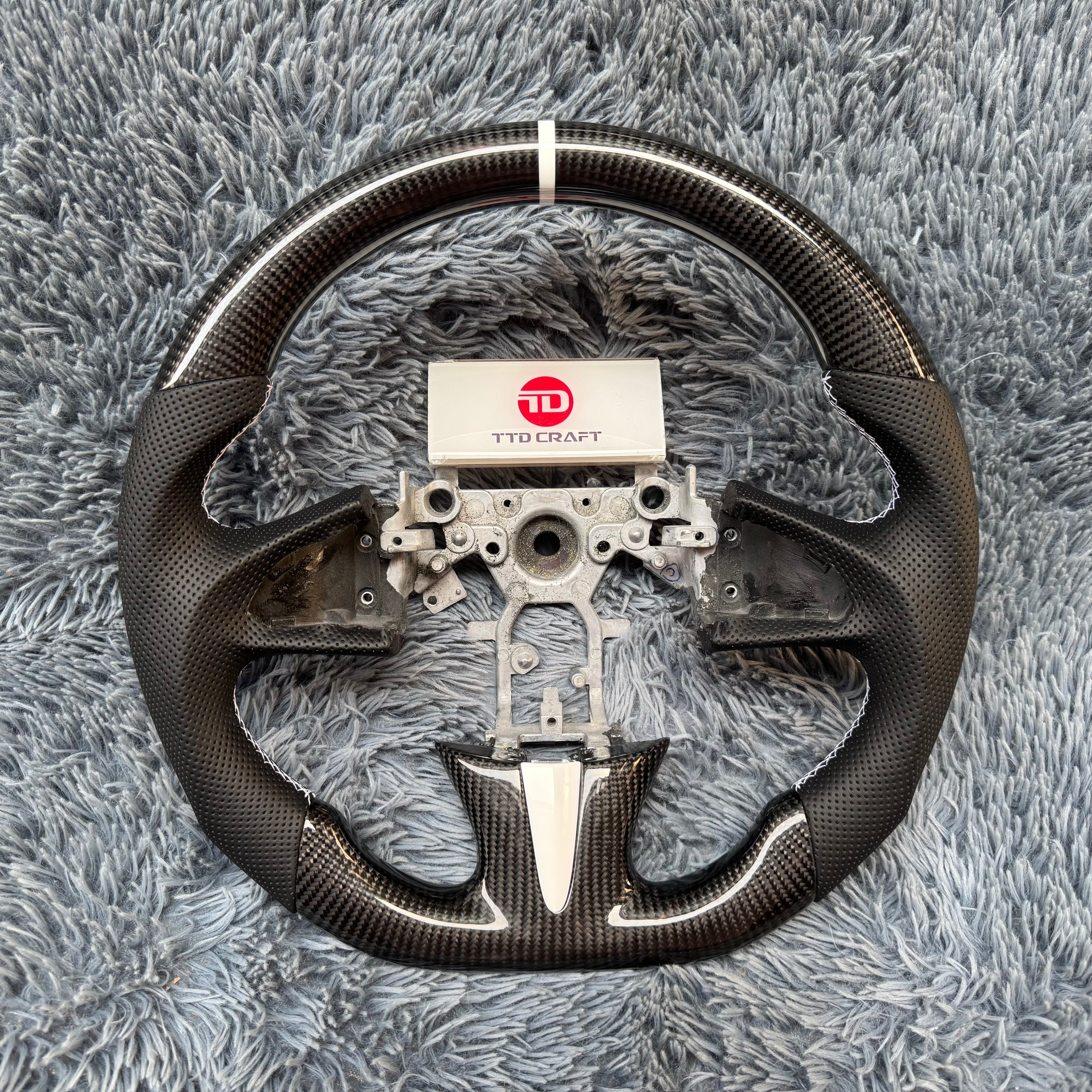 For Infiniti 2013-2017 Q50 Carbon Fiber Steering Wheel
