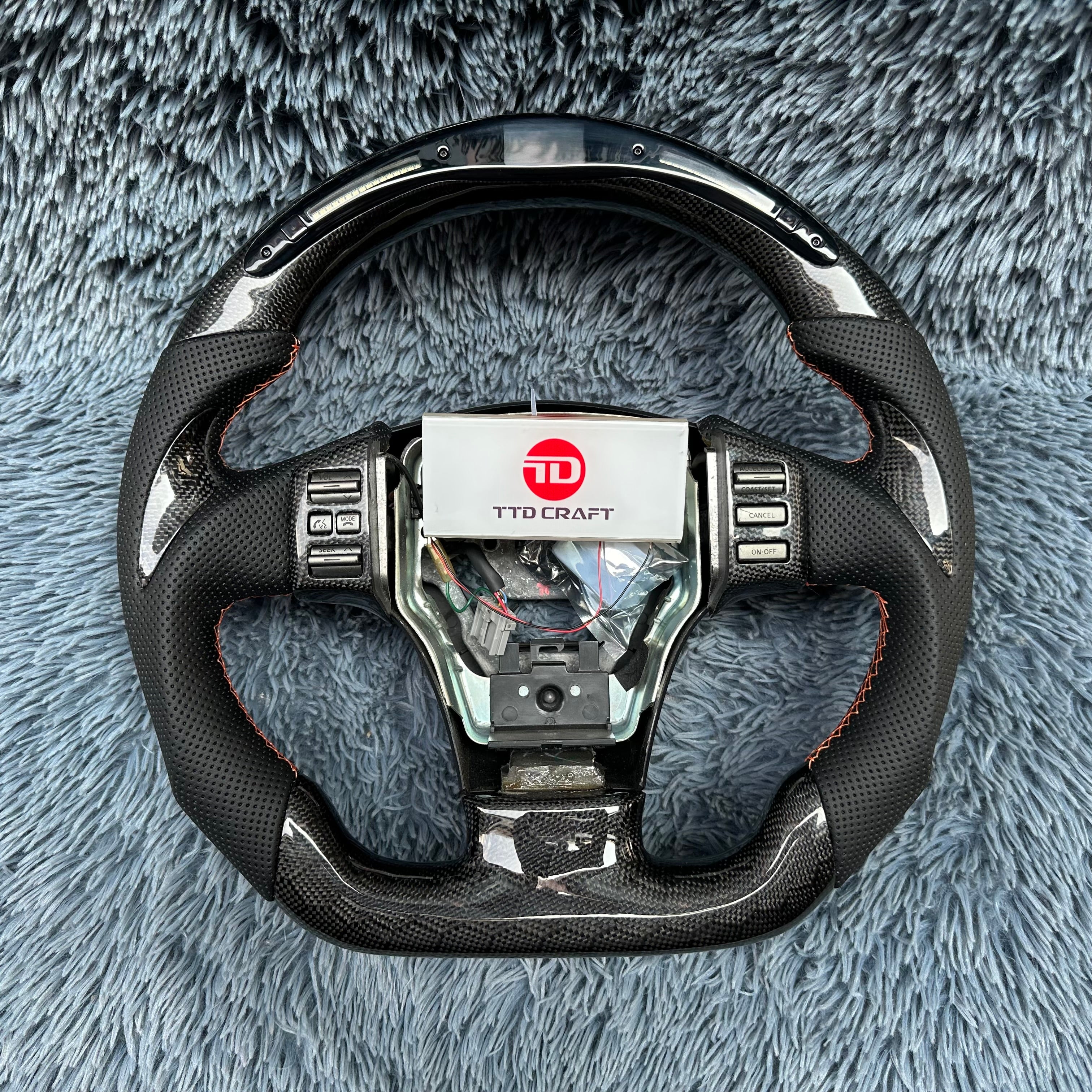 For Infiniti 2003-2006 G35 LED Carbon Fiber Steering Wheel
