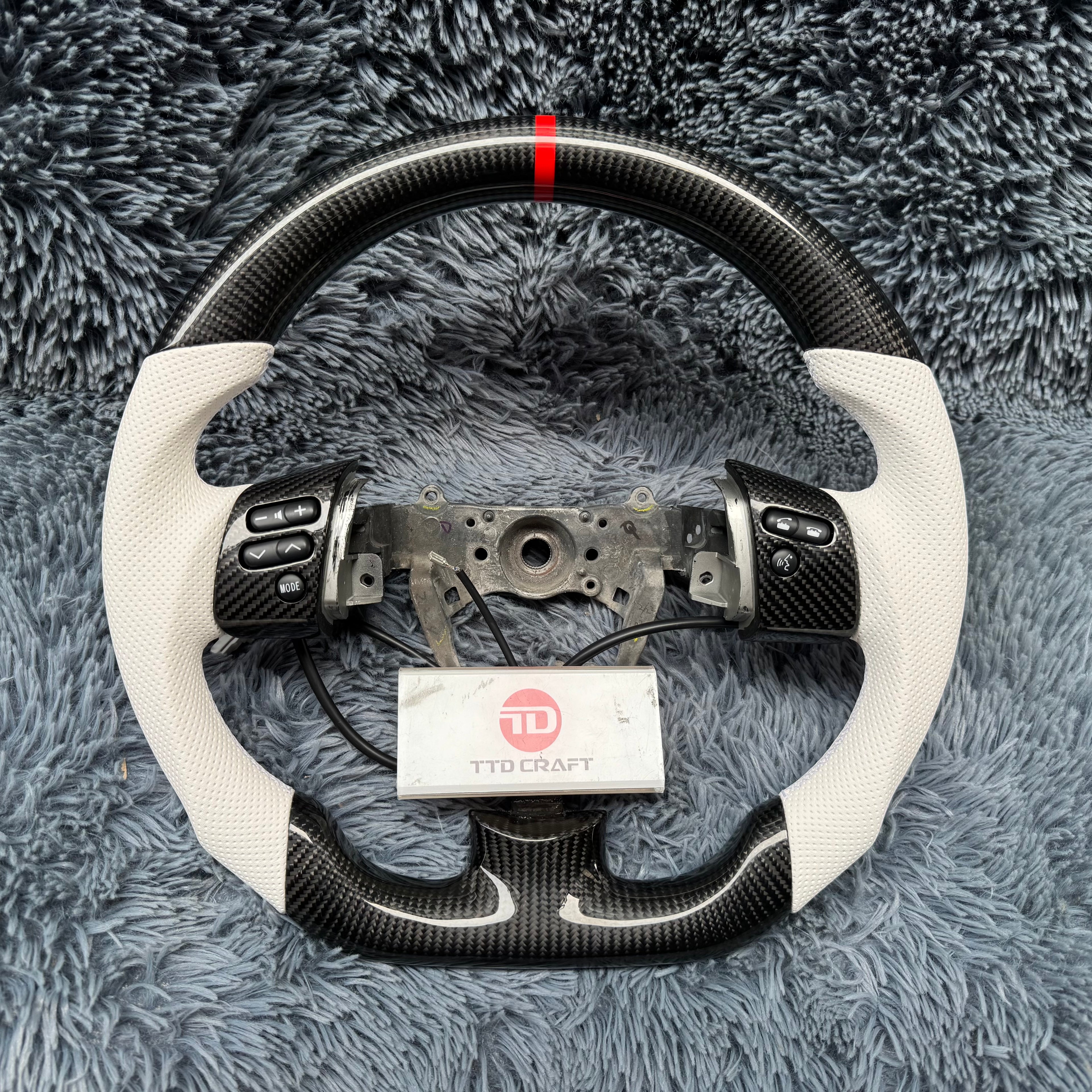 For Toyota 2007-2014 FJ Cruiser Carbon Fiber Steering Wheel