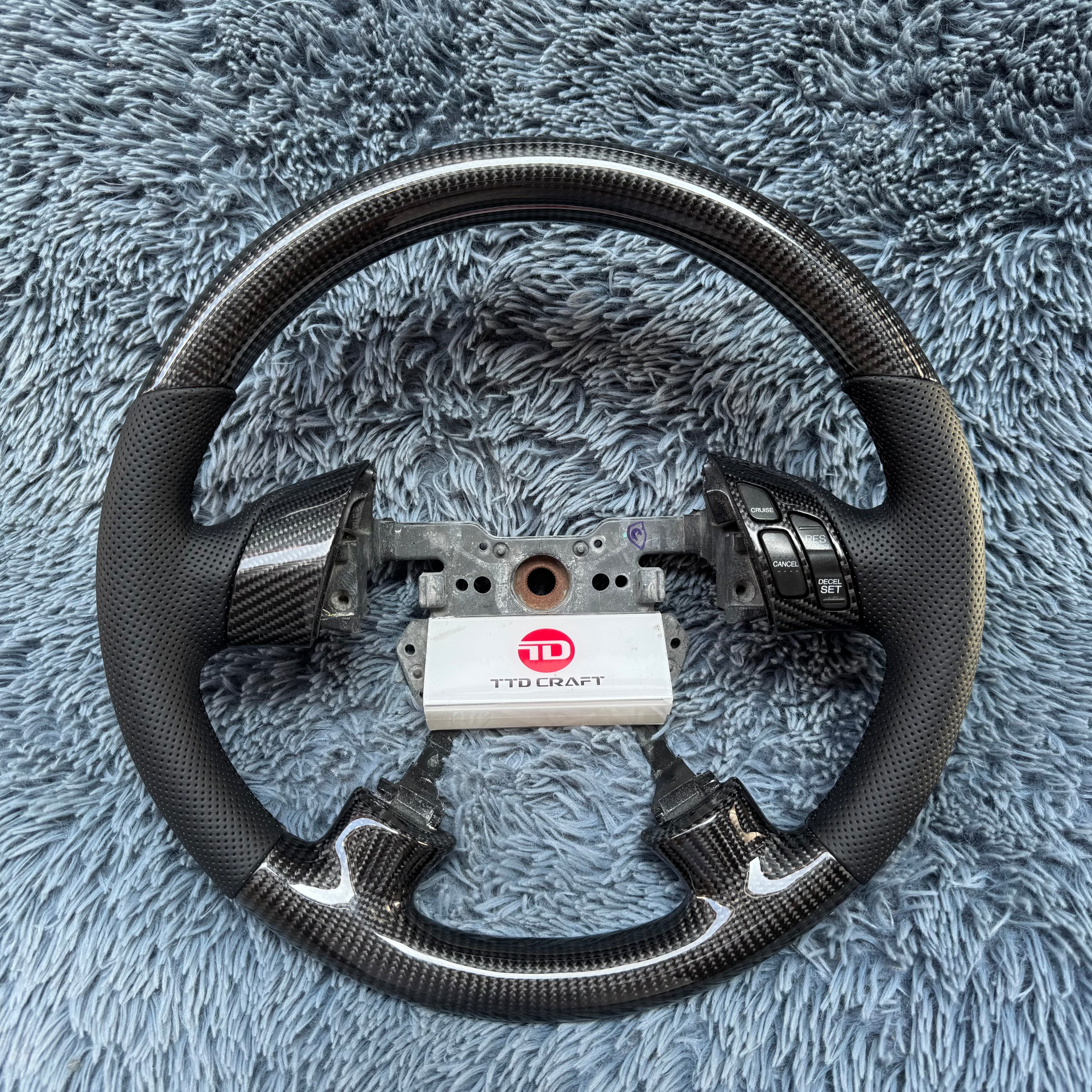 For Honda 7th gen Accord 2003-2007 Carbon Fiber Steering Wheel