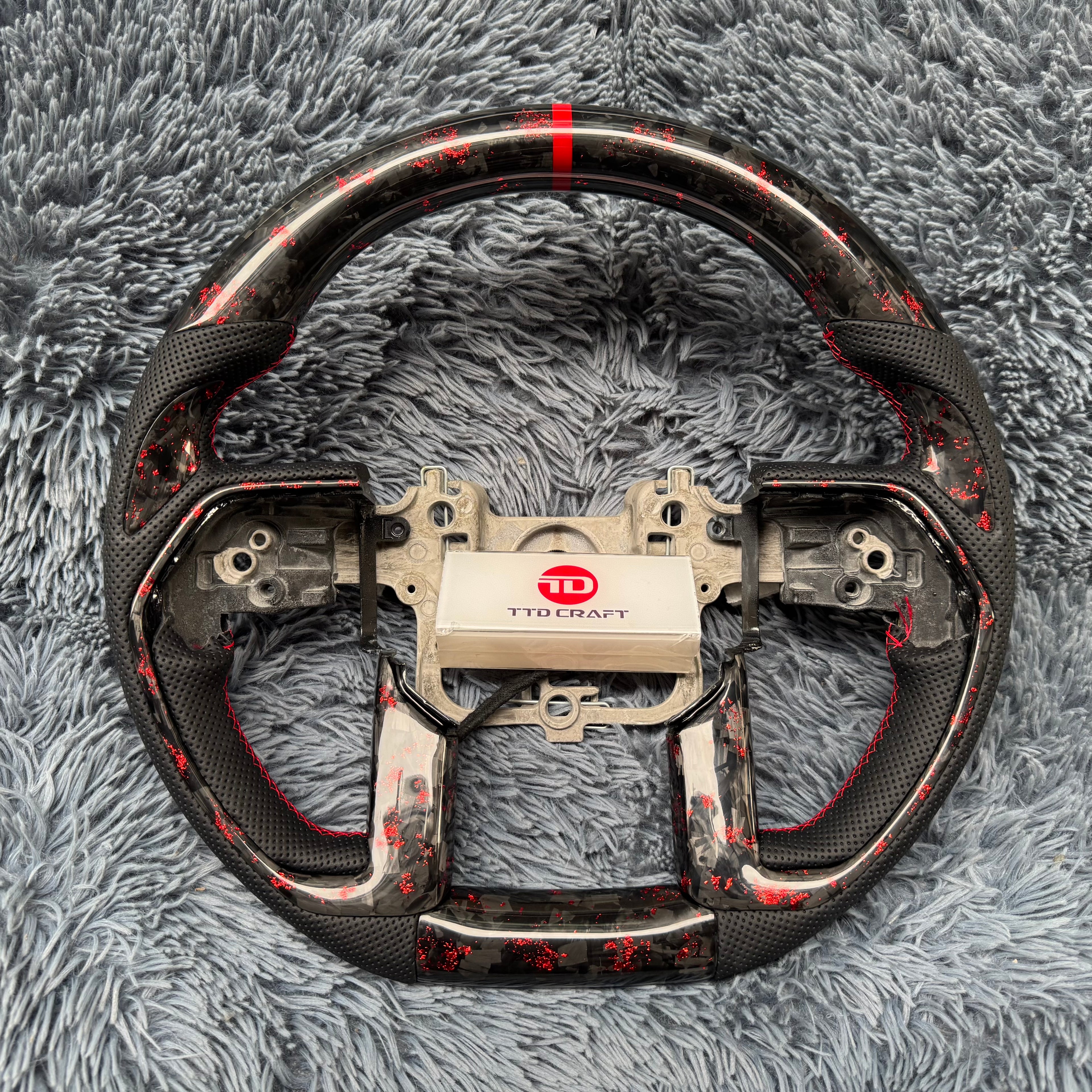 For Toyota Custom 2022-2026 Tundra/Tacoma/Sequoia Forged Carbon Fiber Steering Wheel