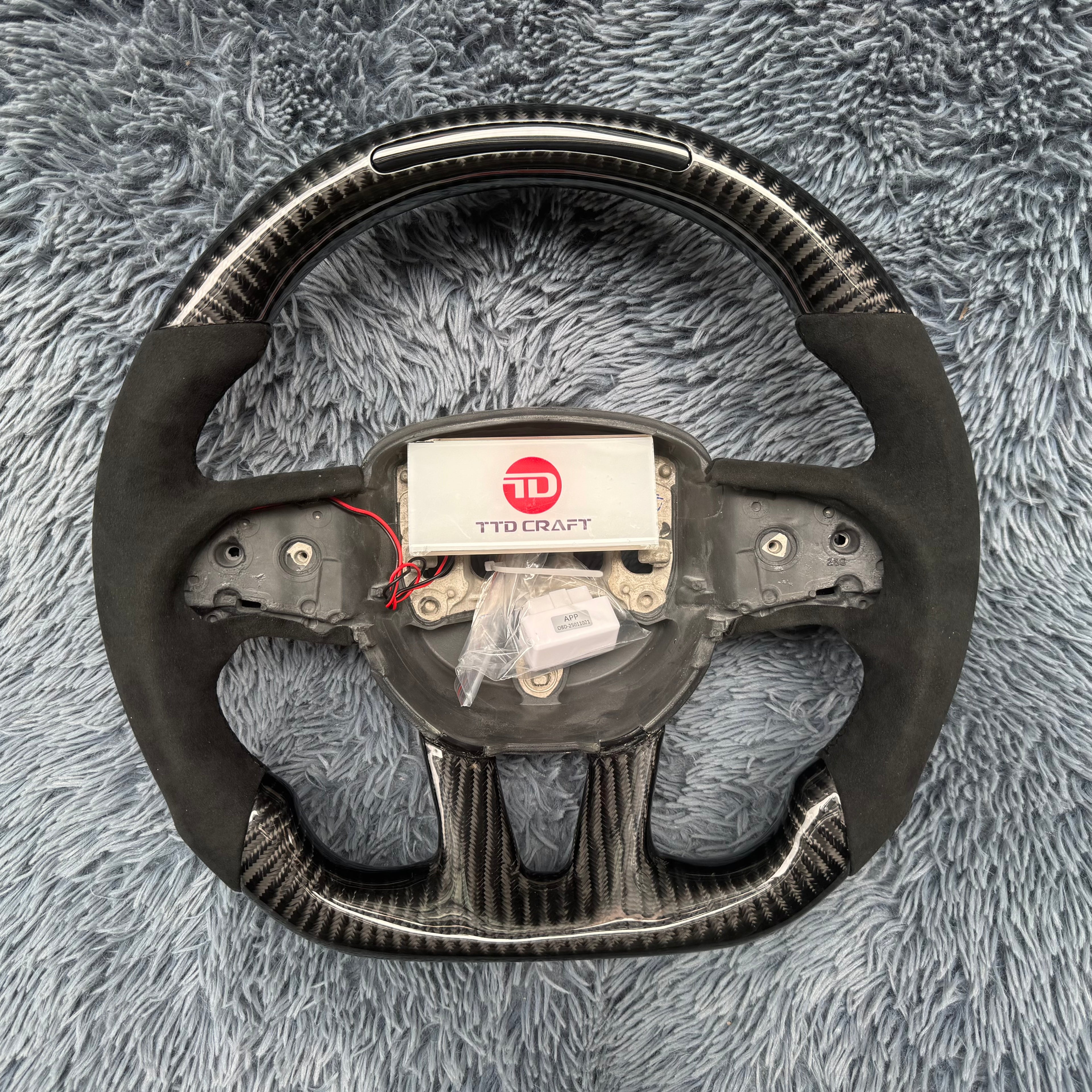 For Dodge 2015-2024 Charger Custom LED Carbon Fiber Steering Wheel