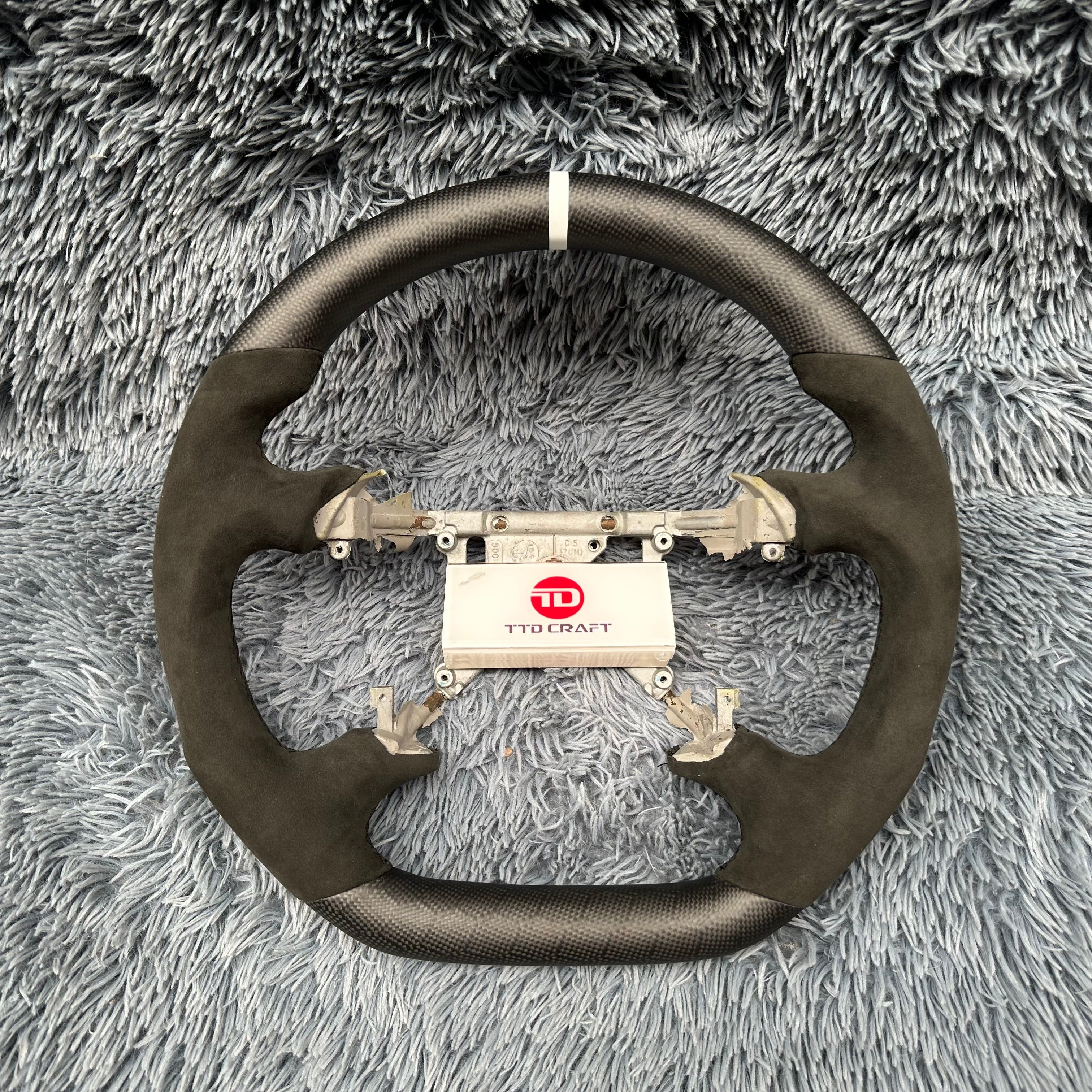 For Ford Mustang 1994-2004 Custom Carbon Fiber Steering Wheel