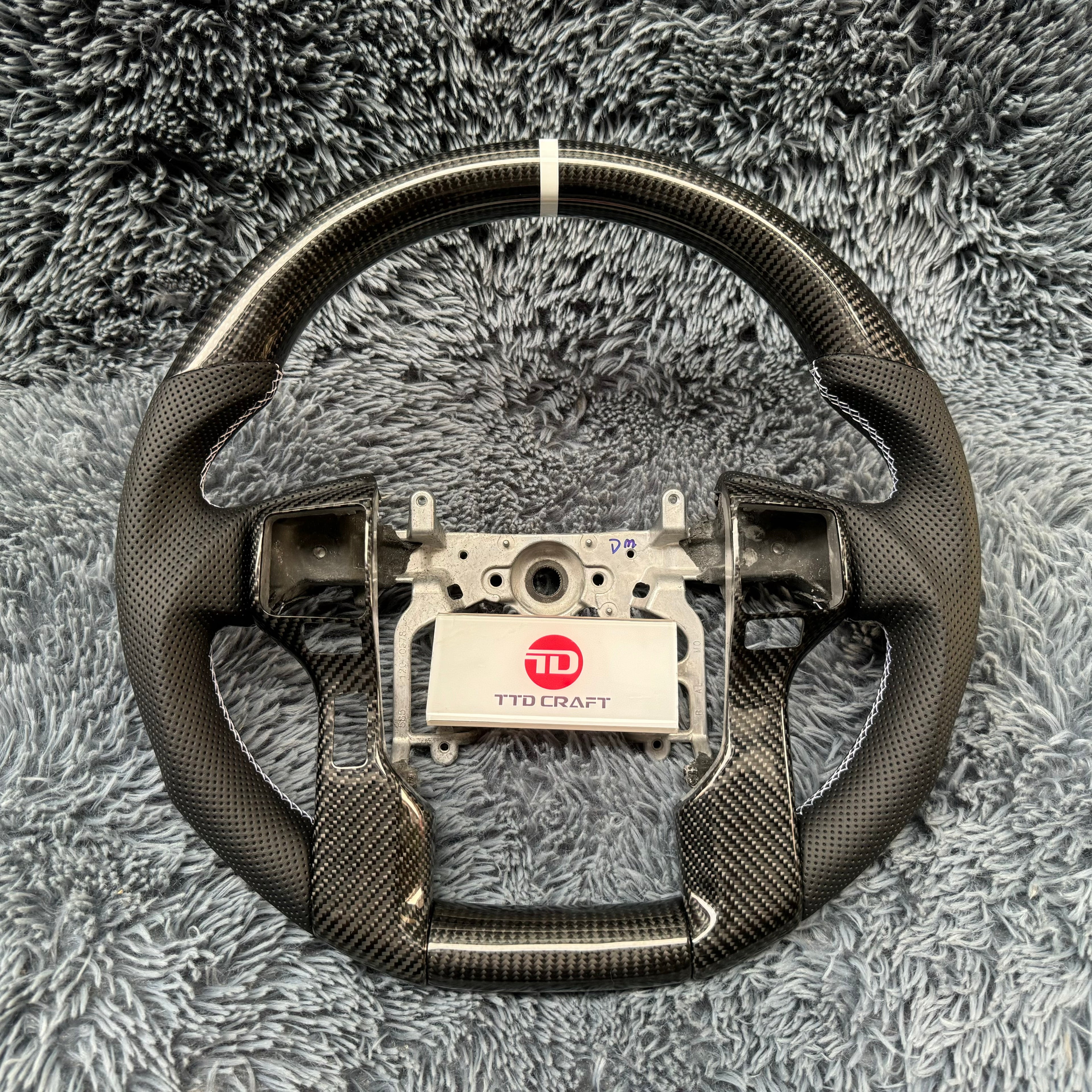 For Toyota 2014-2021 Tundra /Tacoma/4runner Custom Carbon Fiber Steering Wheel