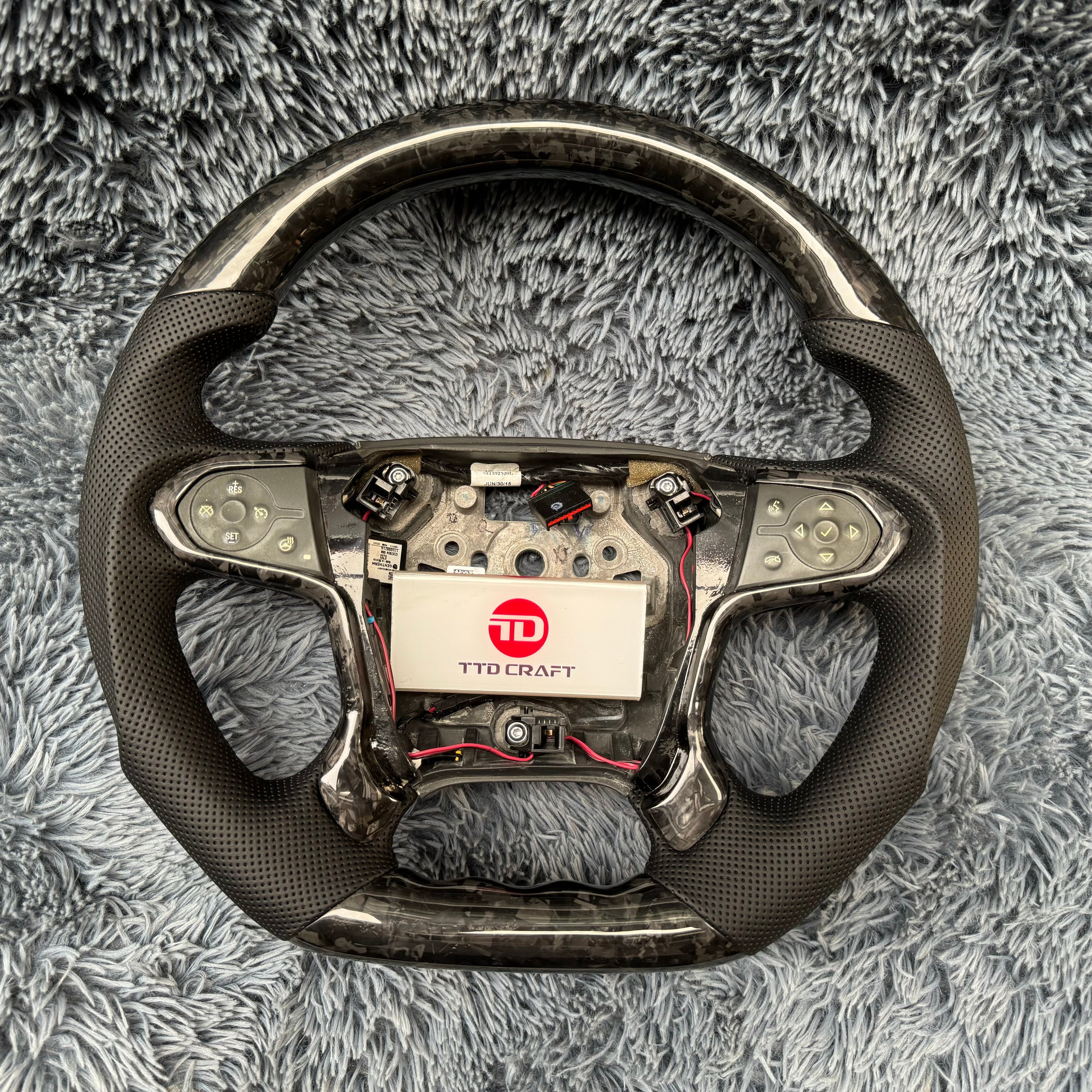 For 2014-2018 Chevrolet Silverado/GMC Sierra Forged Carbon Fiber Steering Wheel