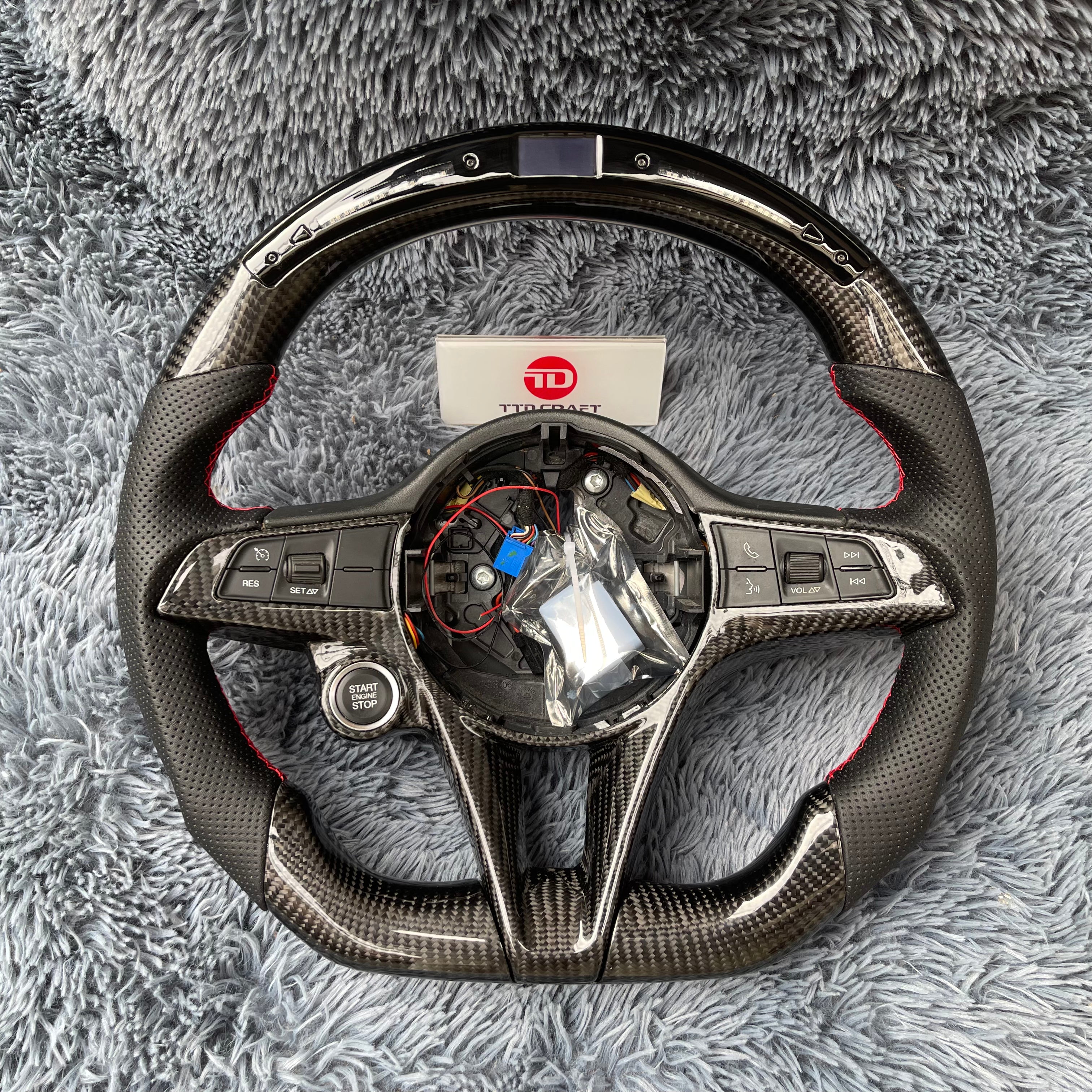 For Alfa Romeo 2017-2021 Giulia Stelvio LED Carbon Fiber Steering Wheel