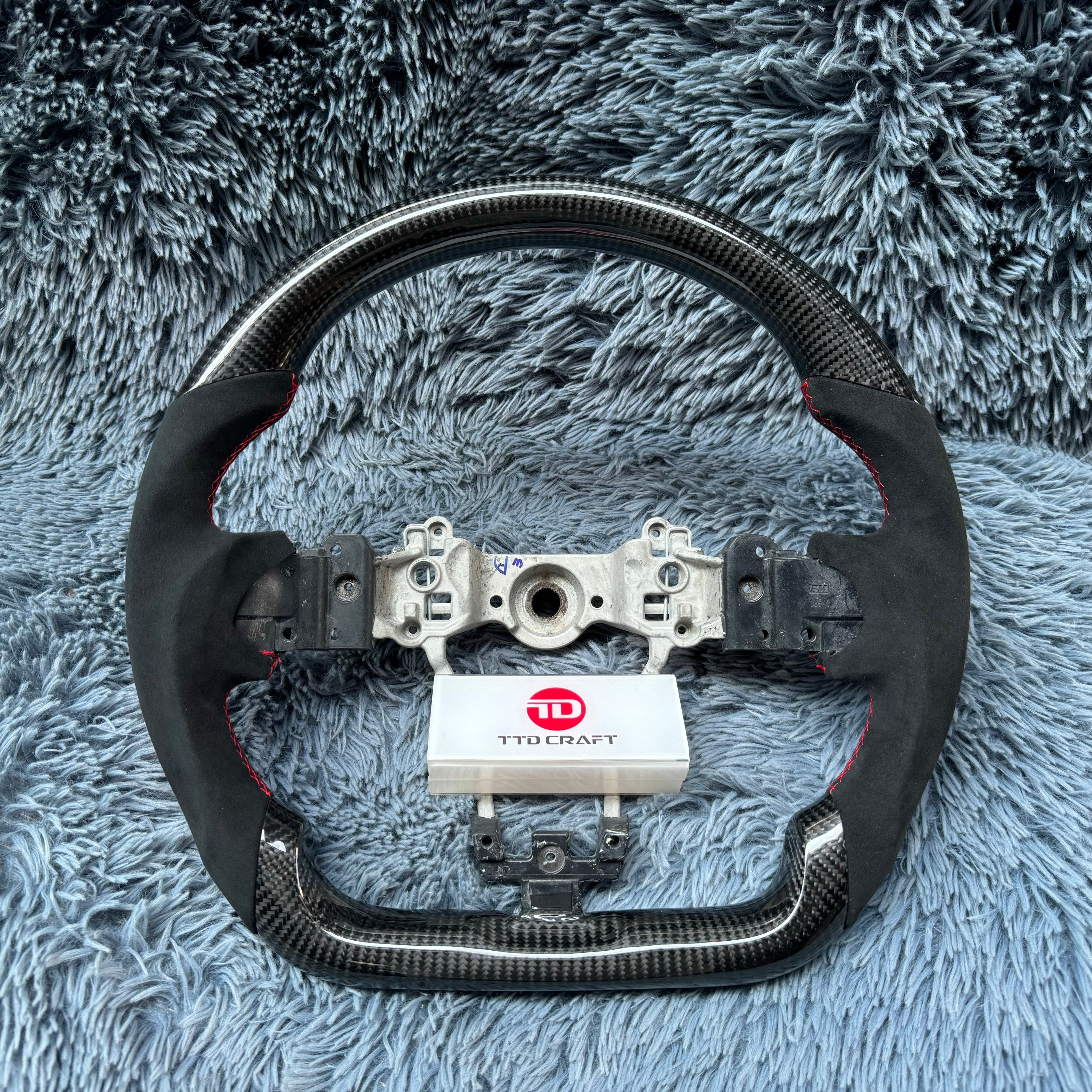 For Subaru 2015-2021 WRX / STI Custom Carbon Fiber Steering wheel
