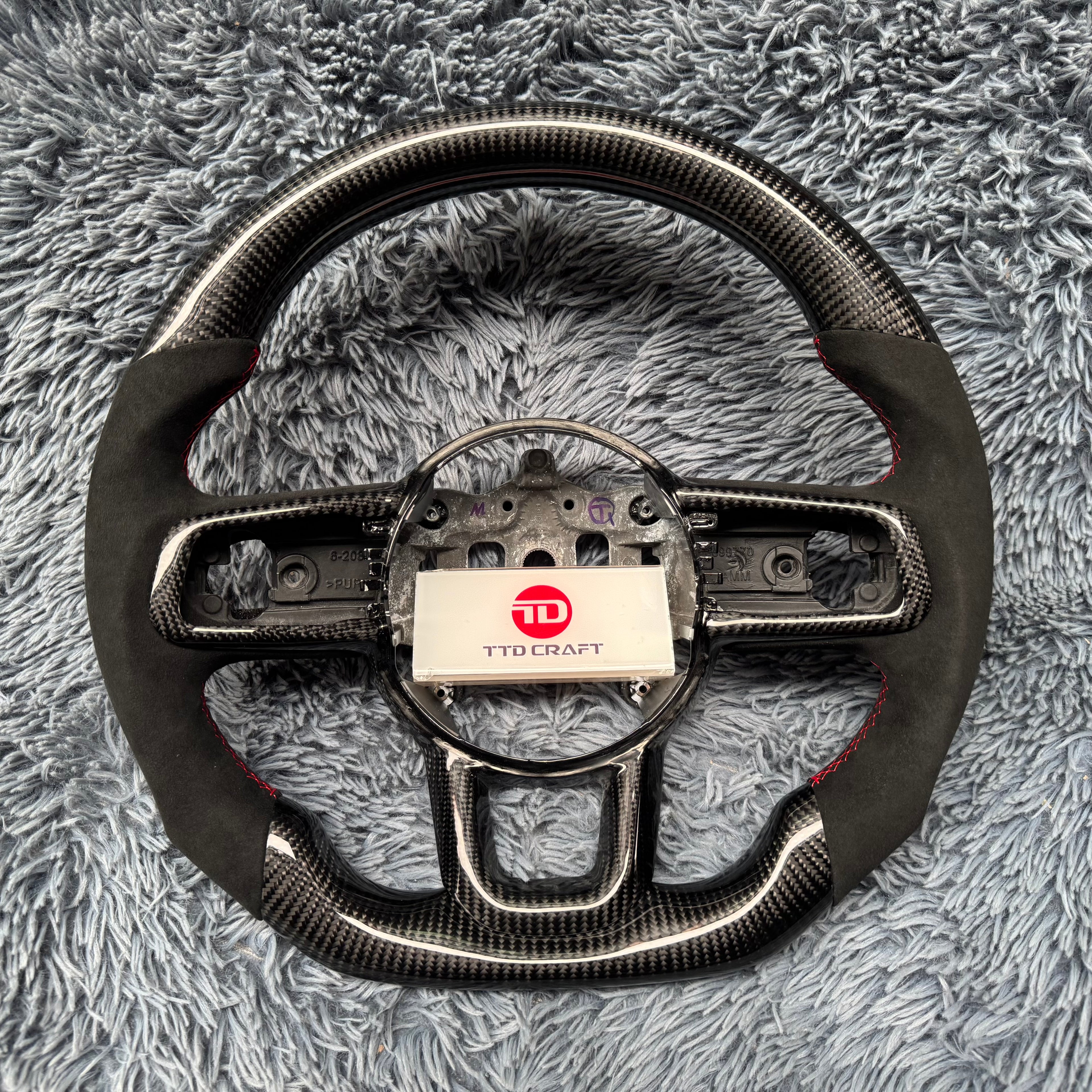 For Jeep 2018-2026 Wrangler / Gladiator Custom Carbon Fiber Steering Wheel