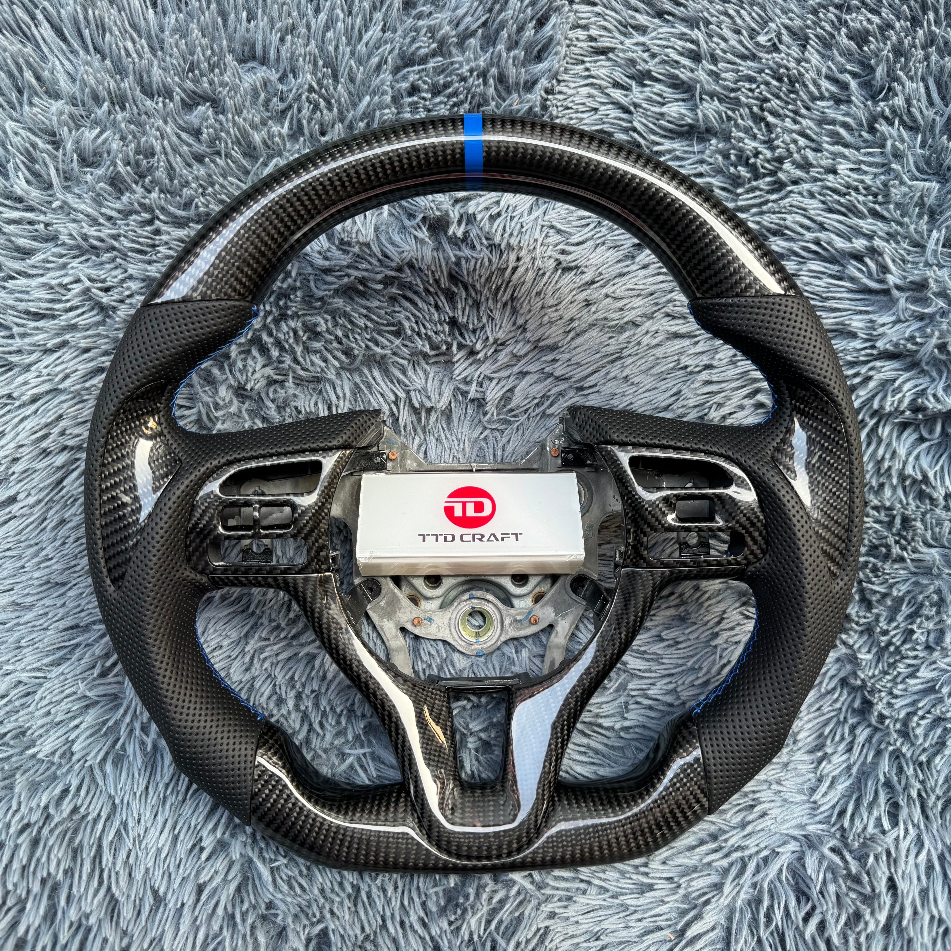 For Hyundai Kia 2016-2020 Optima Carbon Fiber Steering Wheel