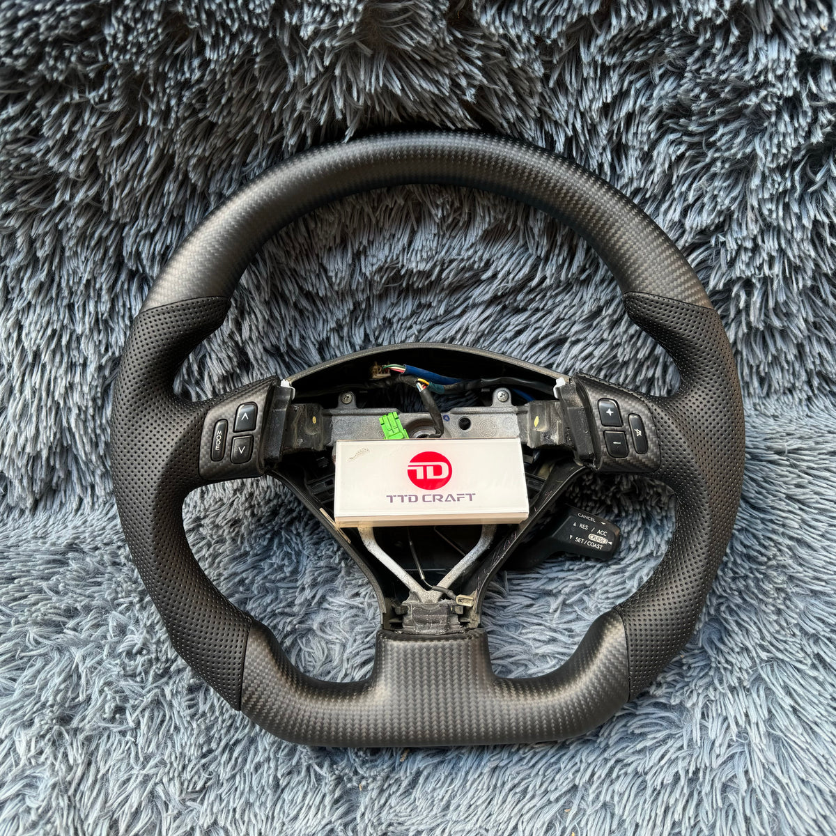 Subaru 2005-2008 Forester / Legacy Custom Carbon Fiber Steering wheel