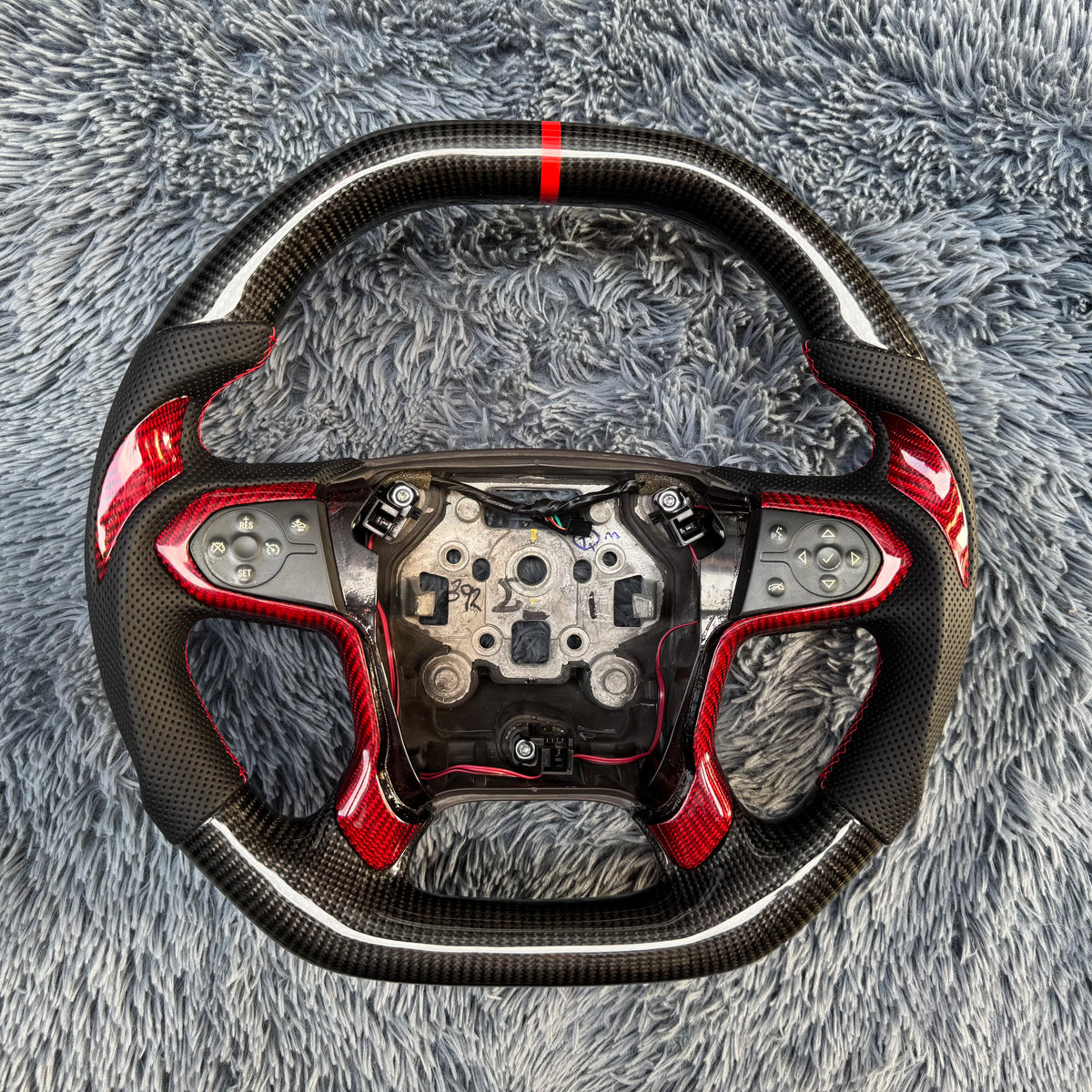 Custom Carbon Fiber Steering Wheel For 2014-2018 Chevrolet Silverado/Suburban/Tahoe