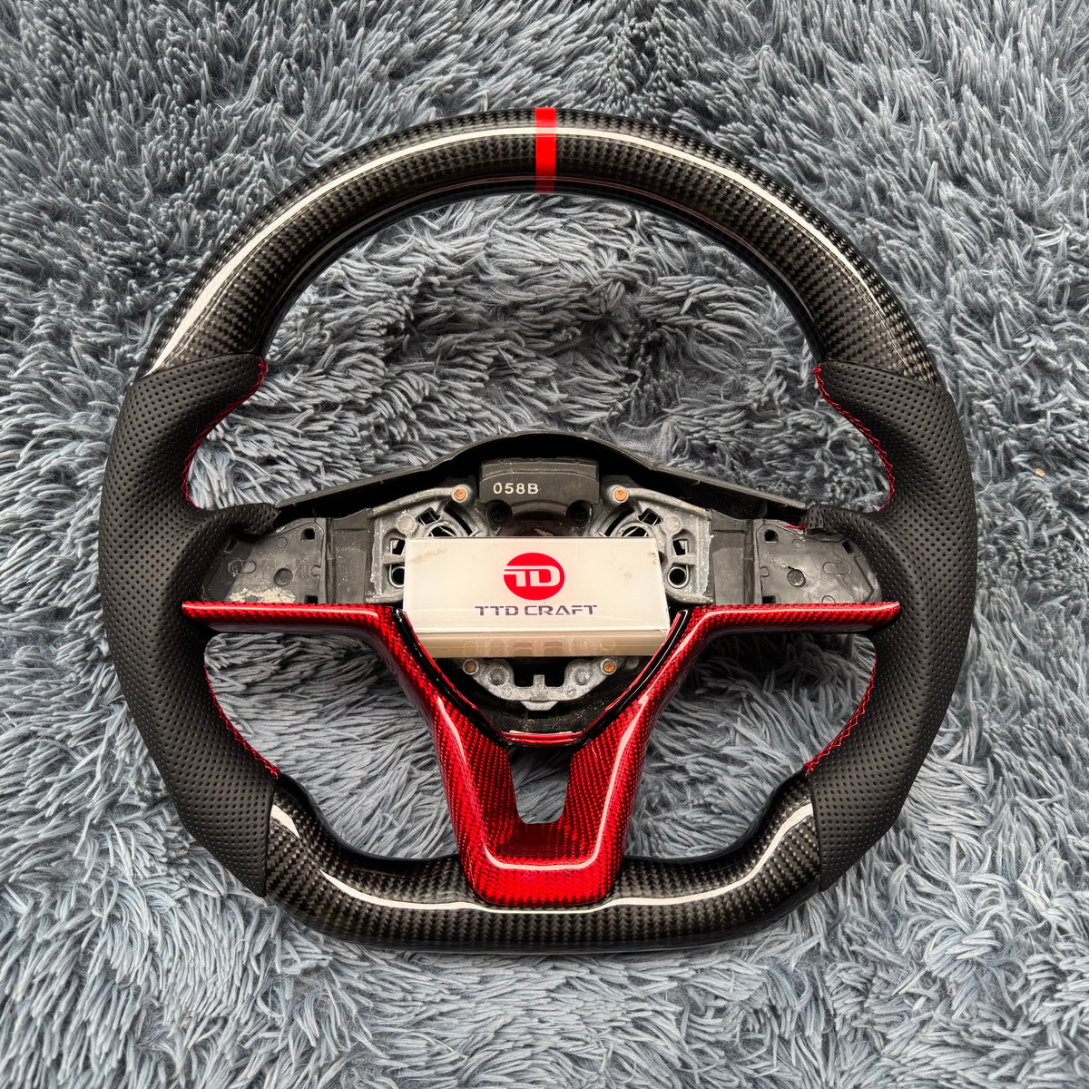 Carbon Fiber Steering Wheel For Nissan 2019-2026 Altima