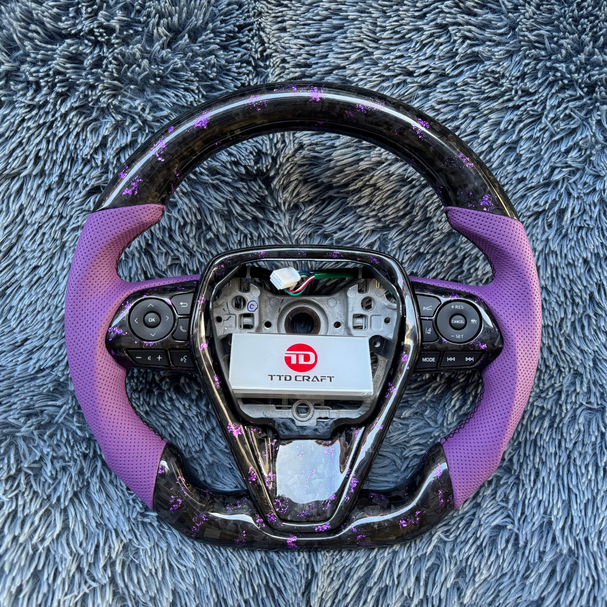 Forged Carbon Fiber Steering Wheel For 8th Gen Toyota Camry 2018-2024